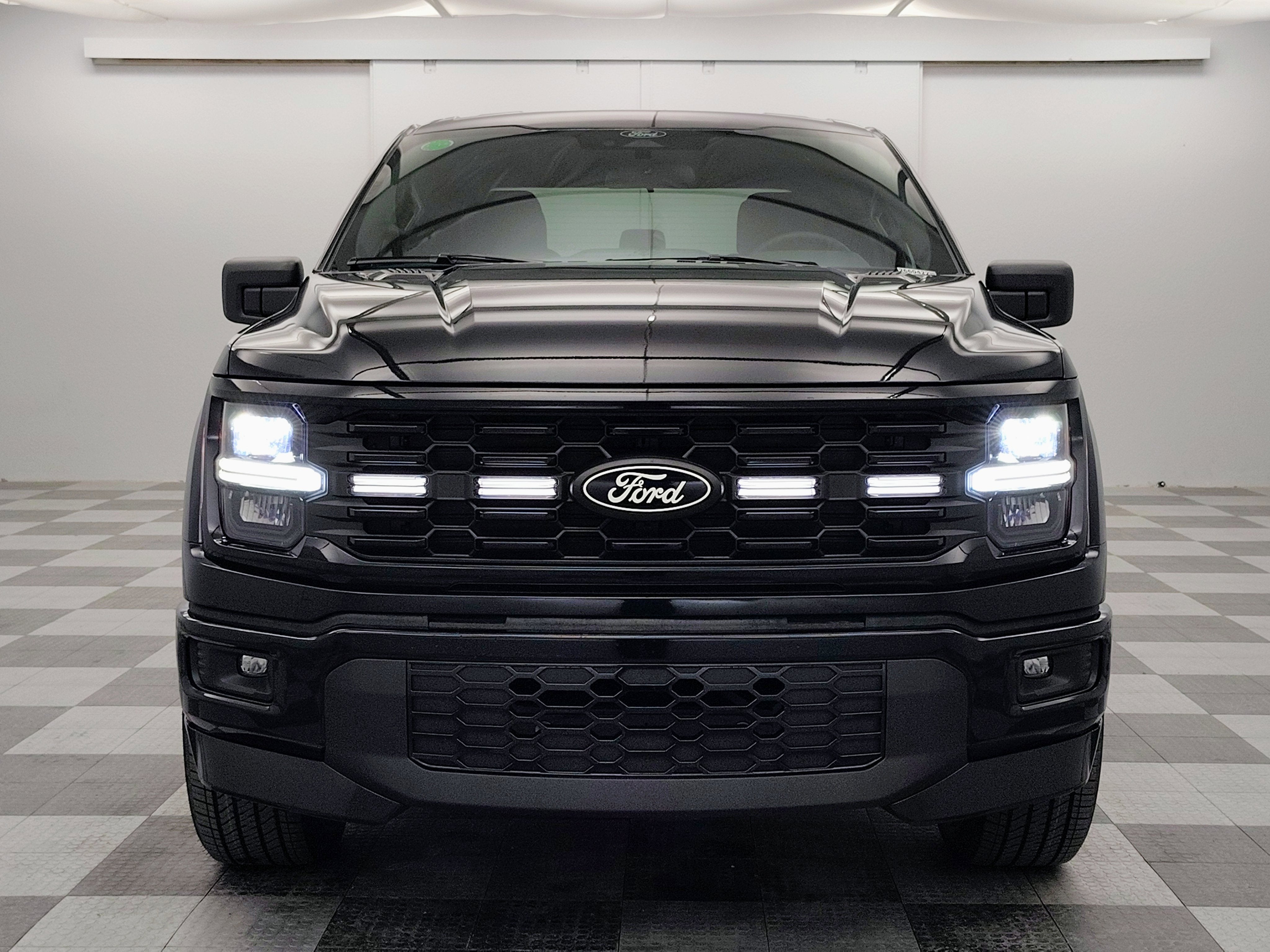 2026 Ford F-150 STX Lobo