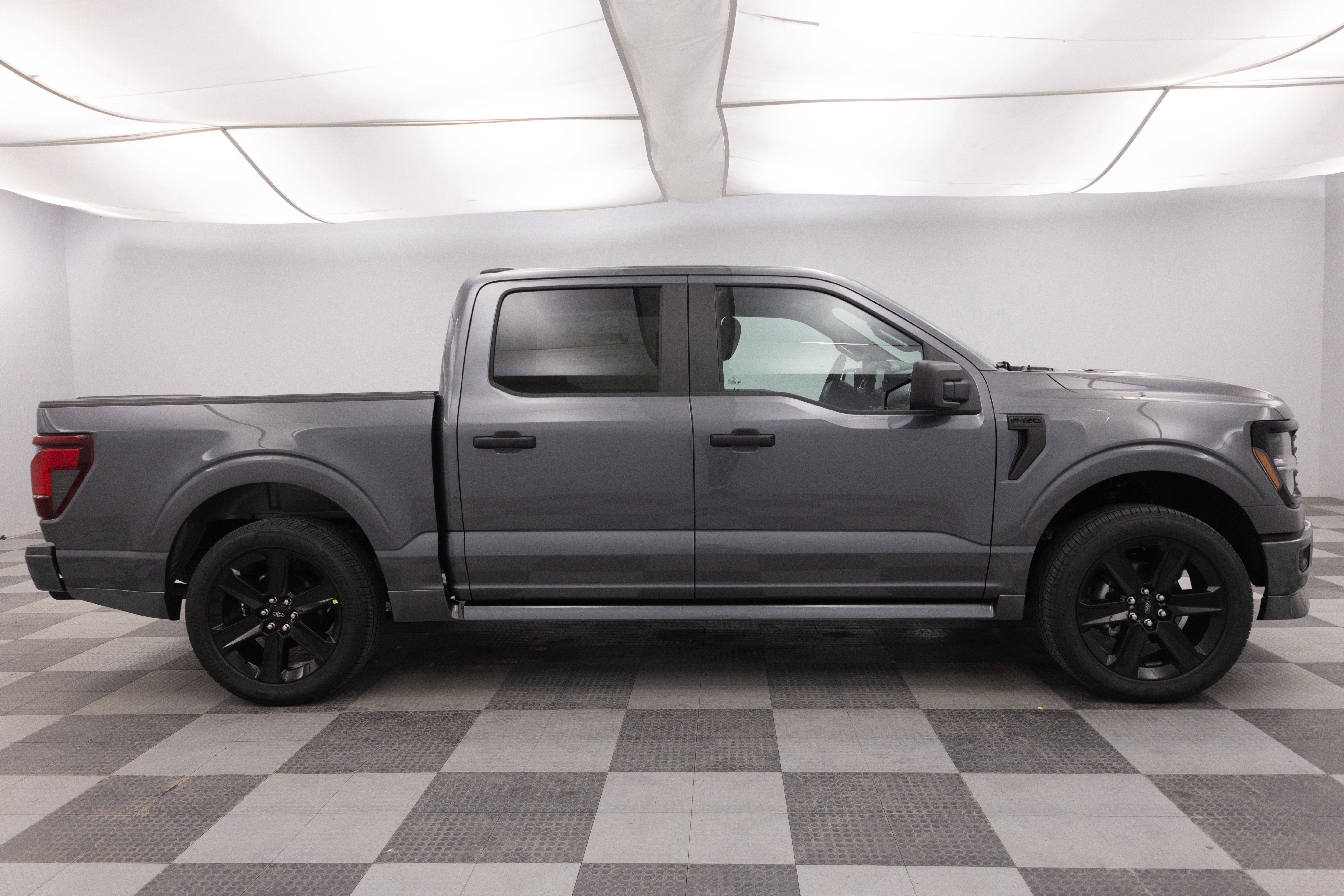 2026 Ford F-150 STX Lobo