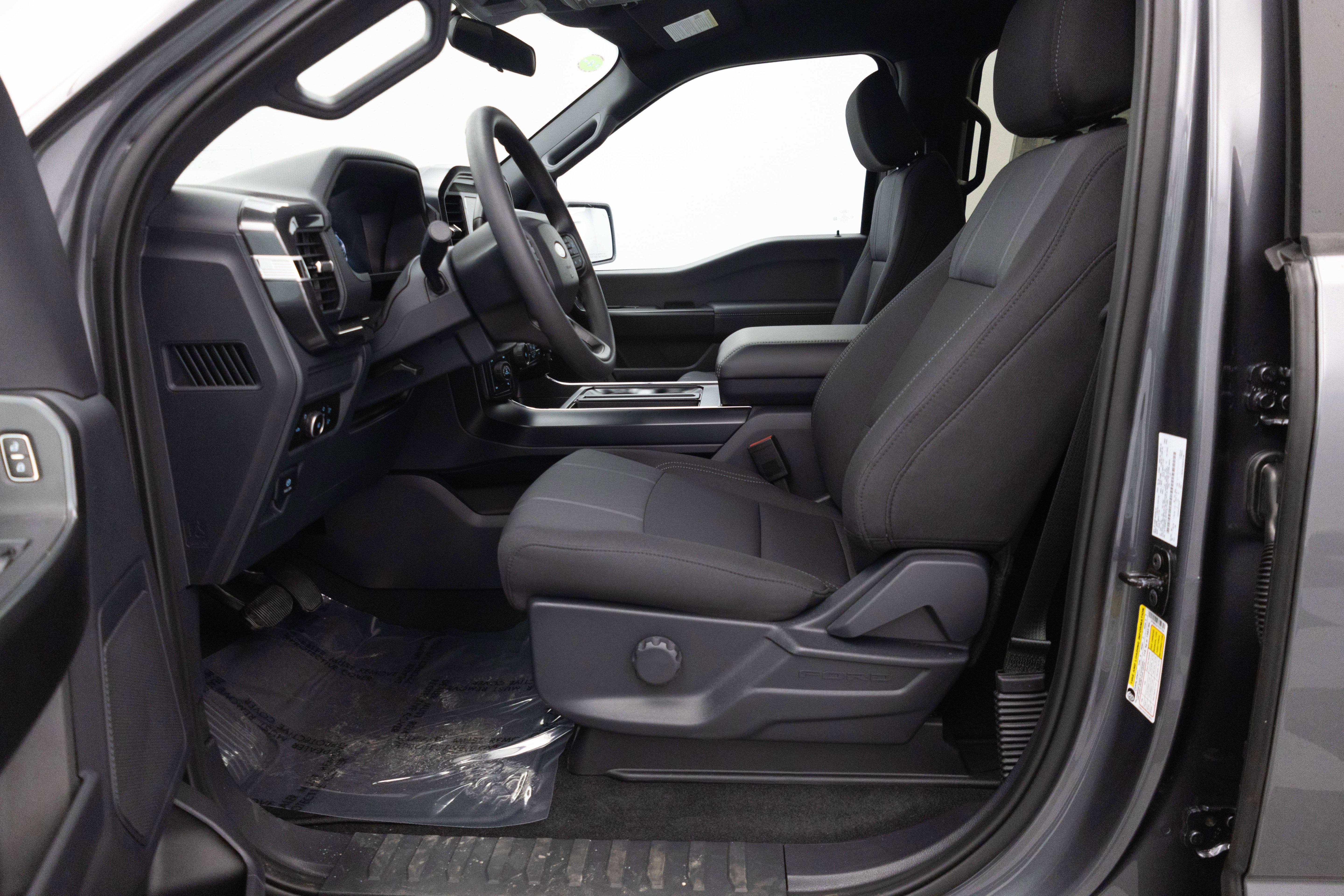 2026 Ford F-150 STX Lobo