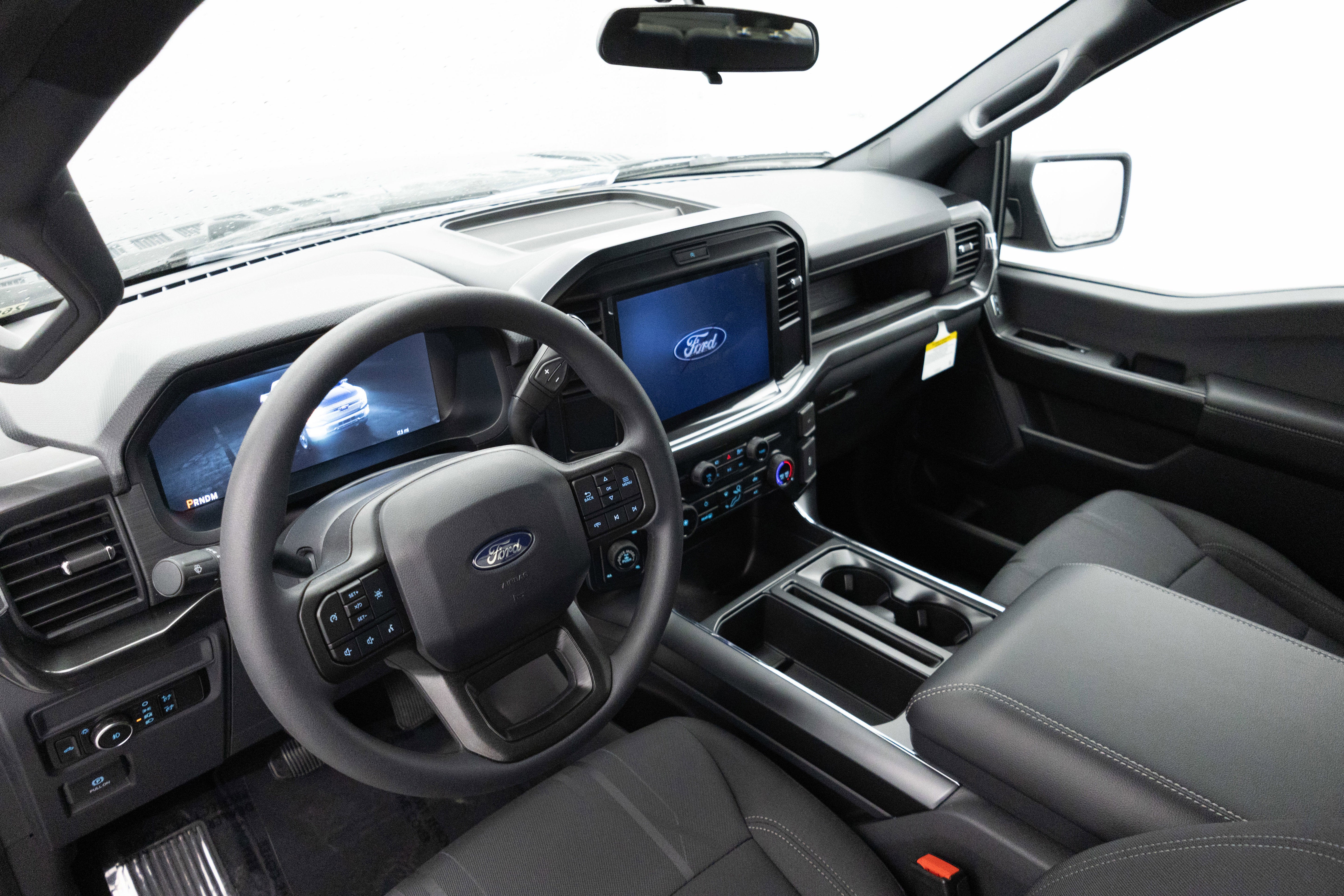 2026 Ford F-150 STX Lobo