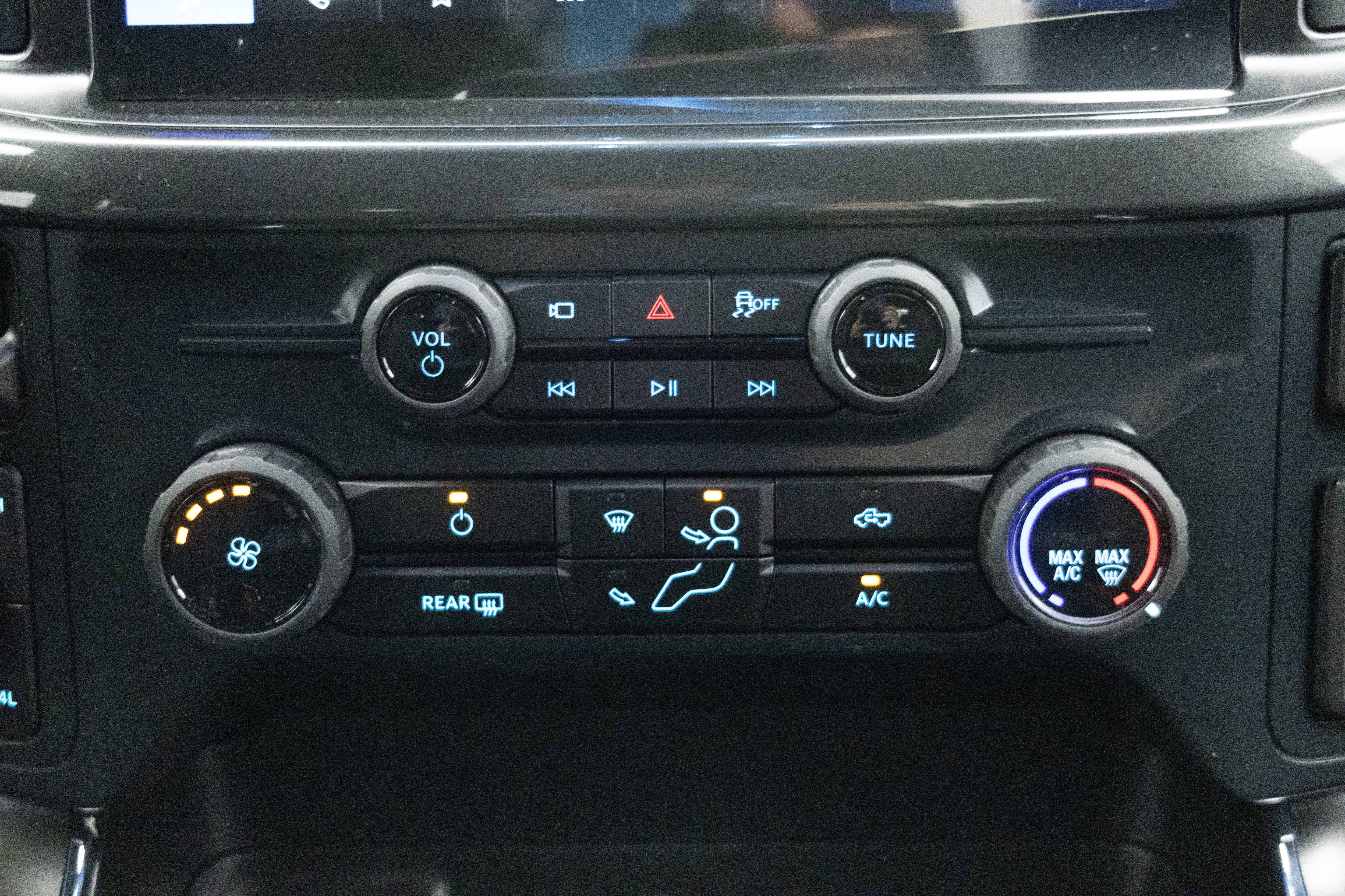 2026 Ford F-150 STX Lobo