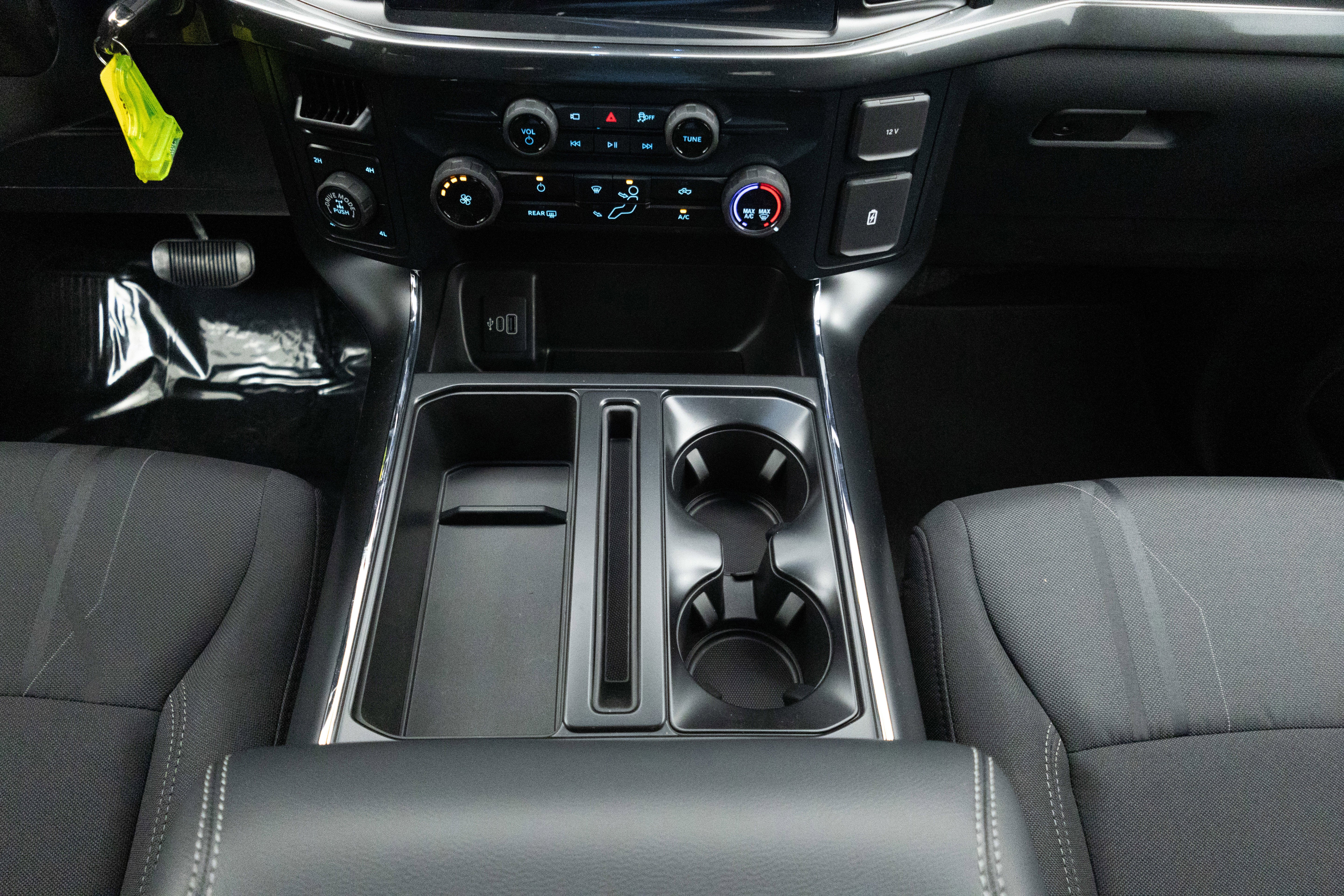 2026 Ford F-150 STX Lobo