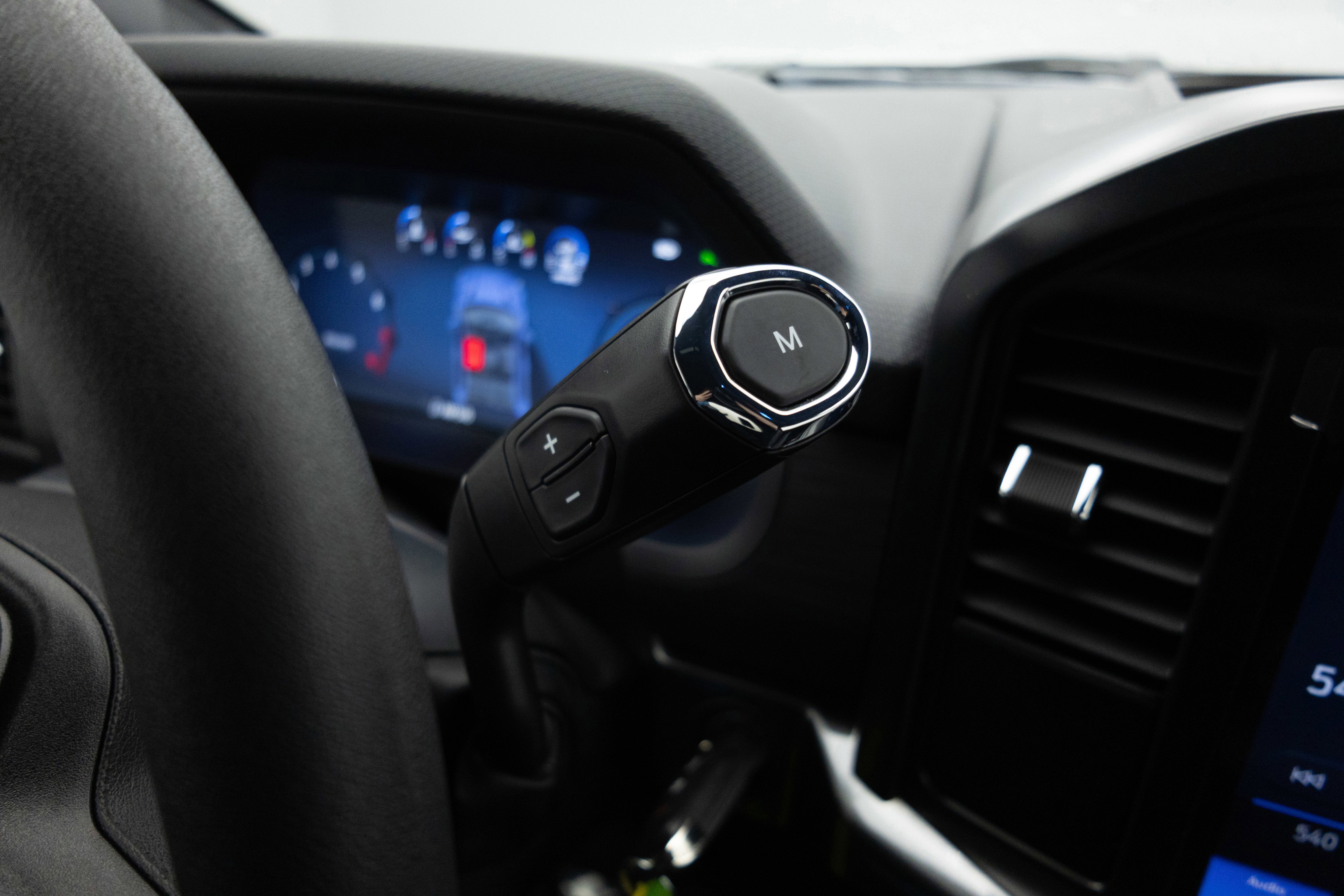 2026 Ford F-150 STX Lobo