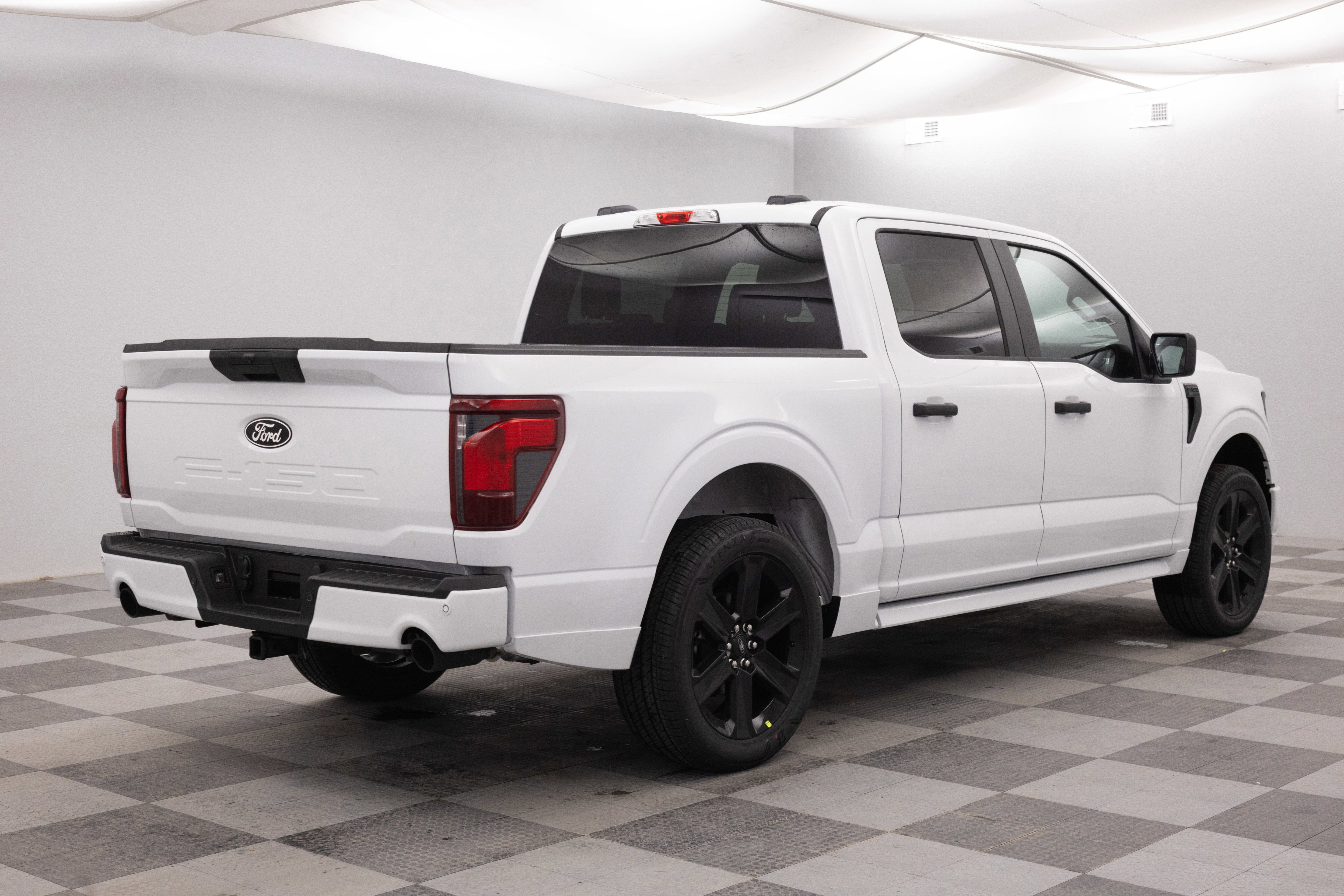 2026 Ford F-150 STX Lobo