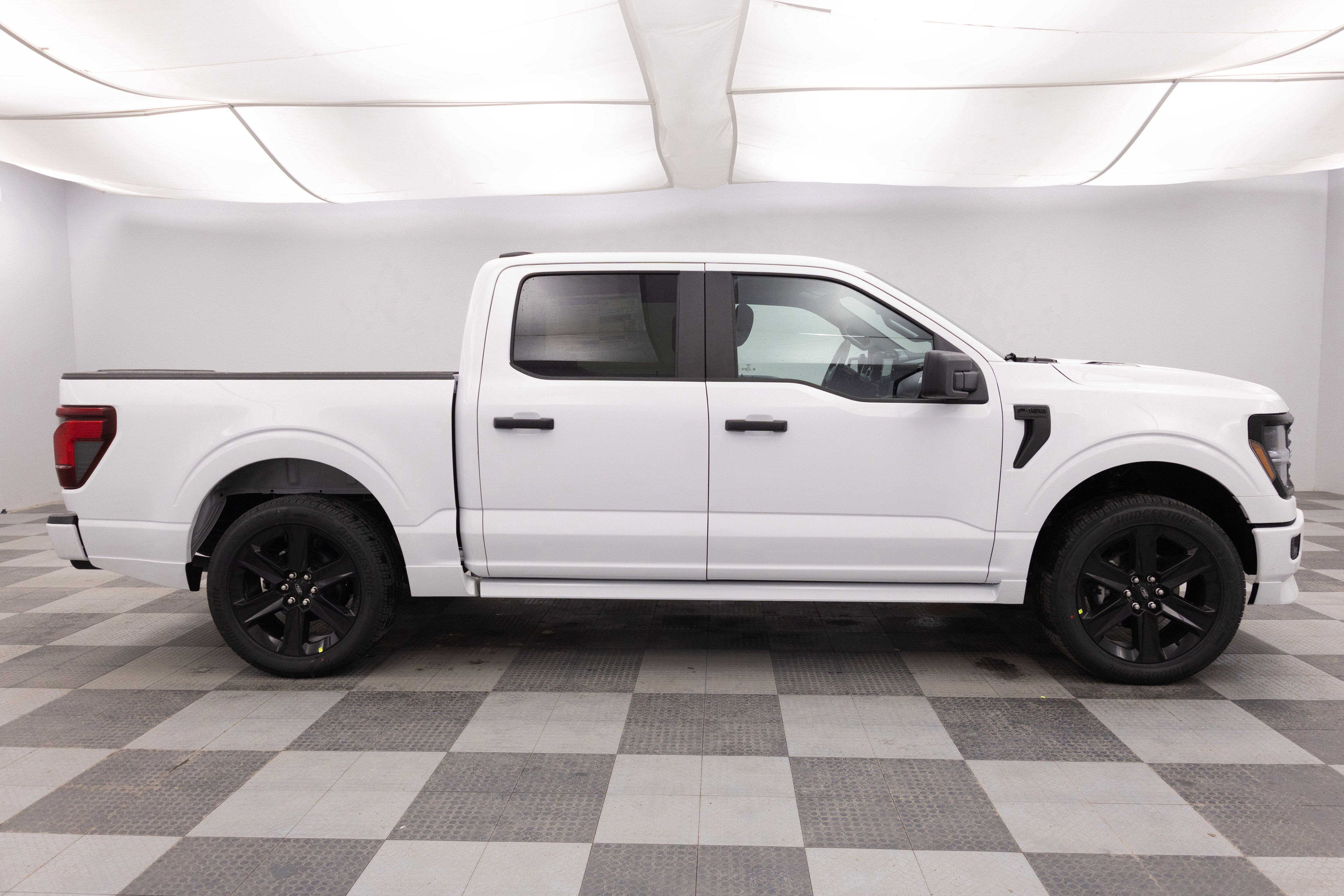 2026 Ford F-150 STX Lobo