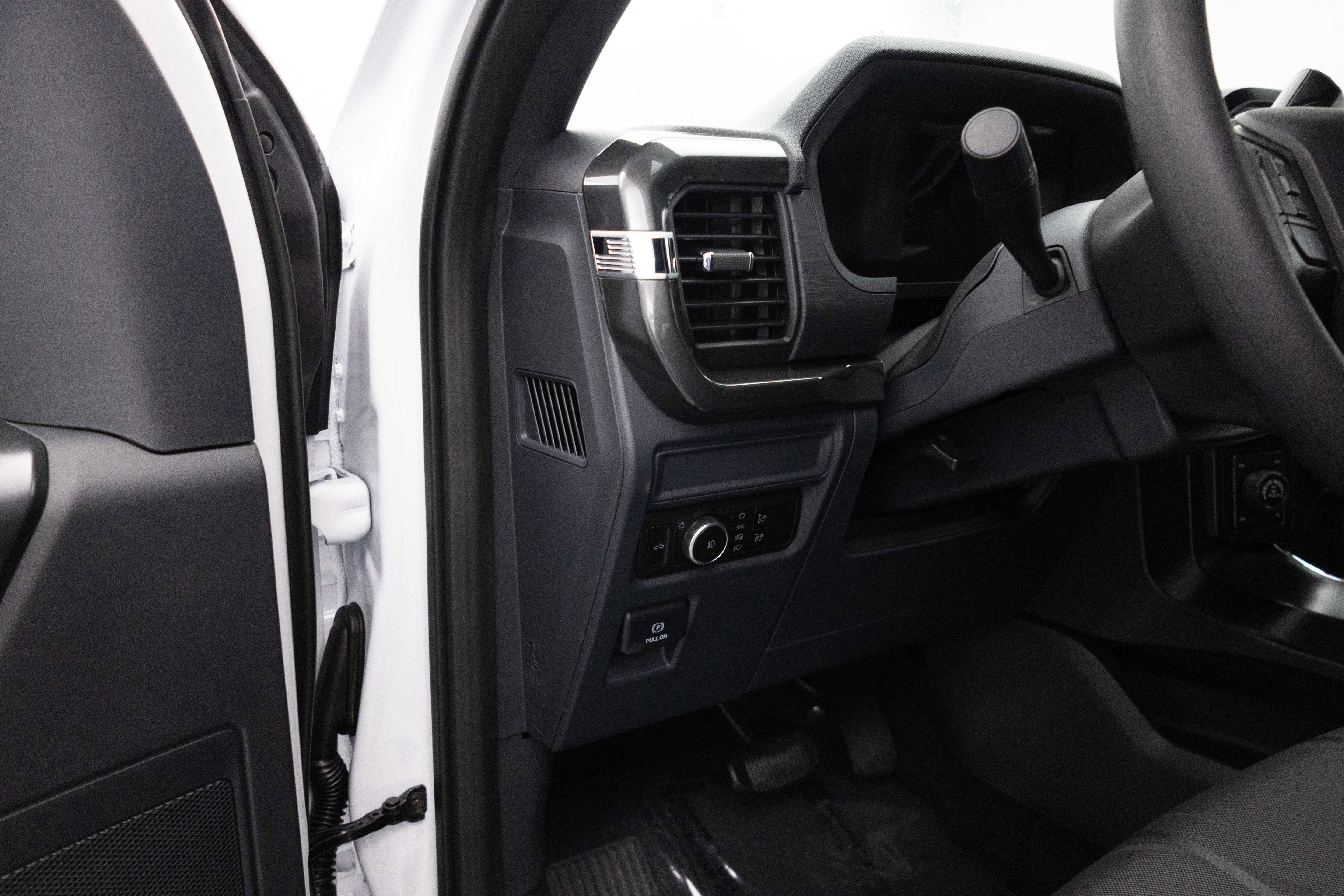 2026 Ford F-150 STX Lobo