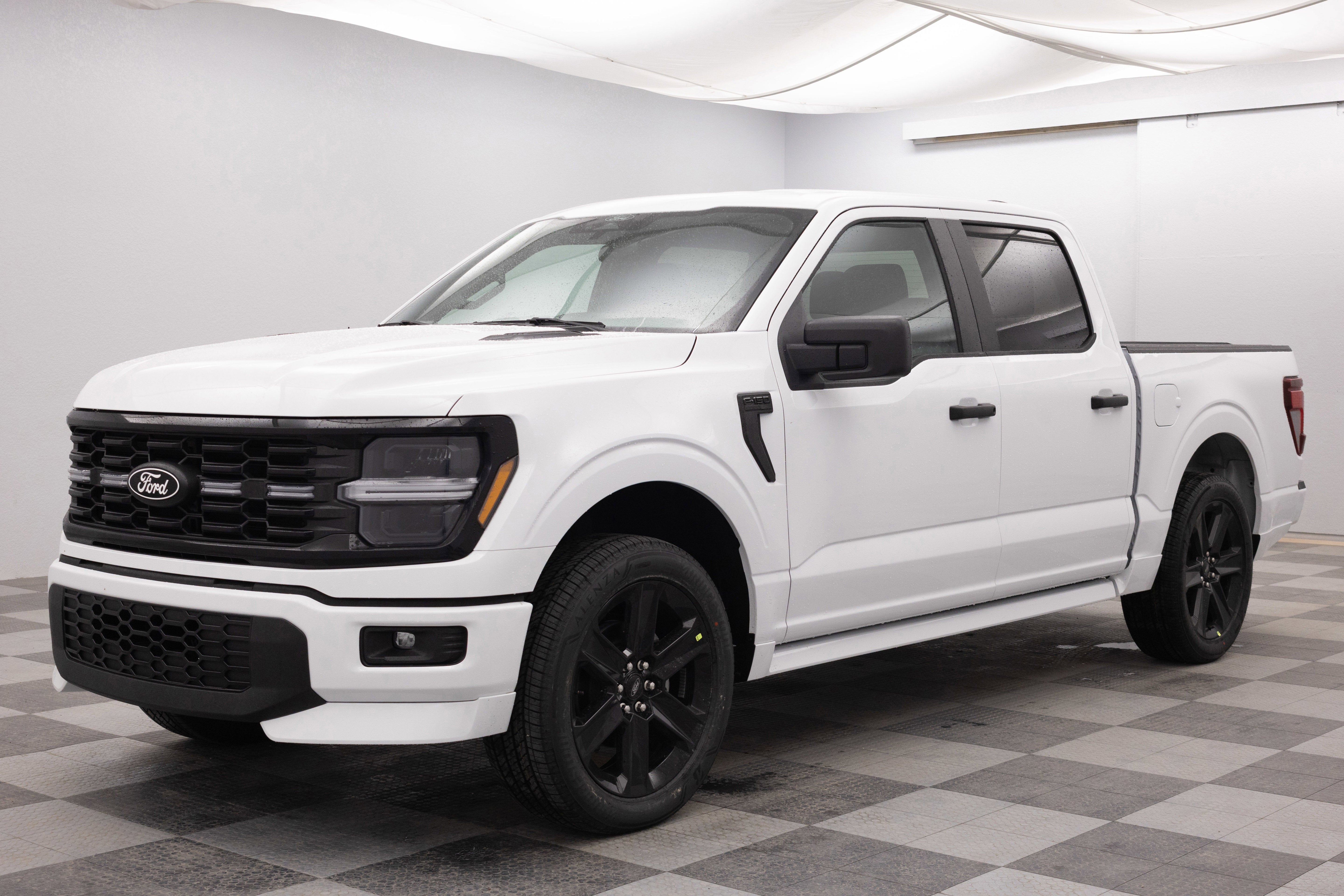 2026 Ford F-150 STX Lobo