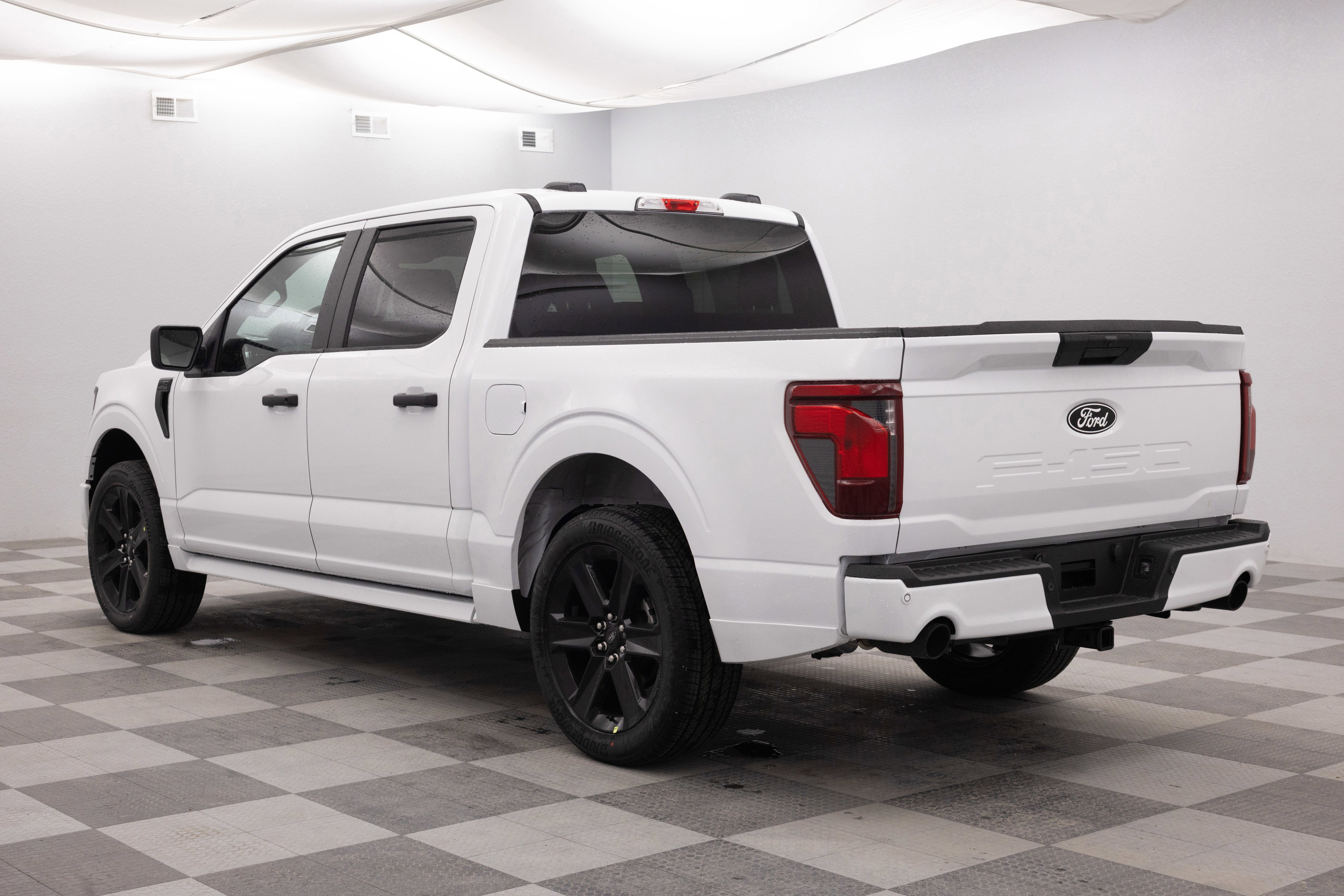 2026 Ford F-150 STX Lobo