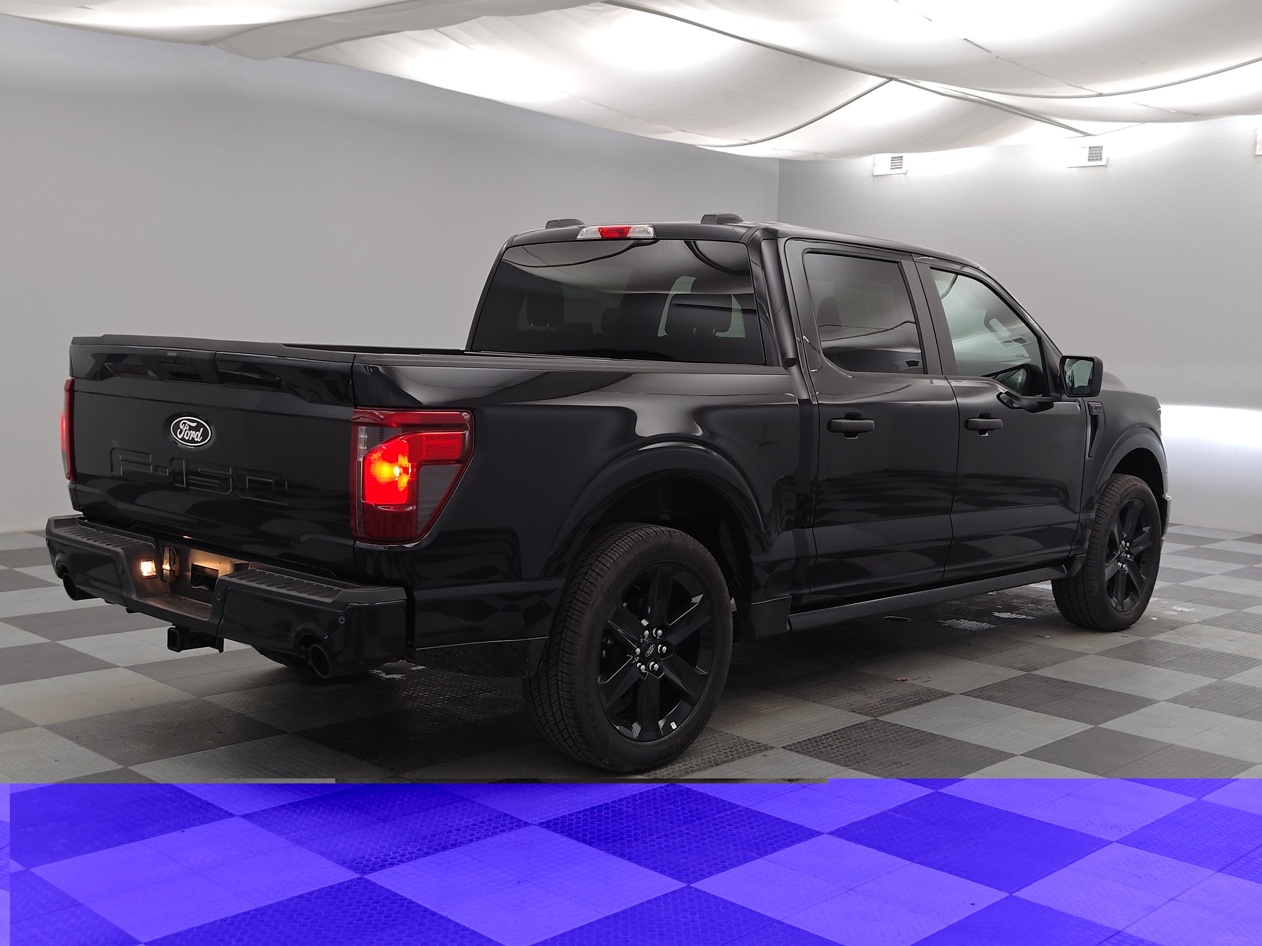 2026 Ford F-150 STX Lobo
