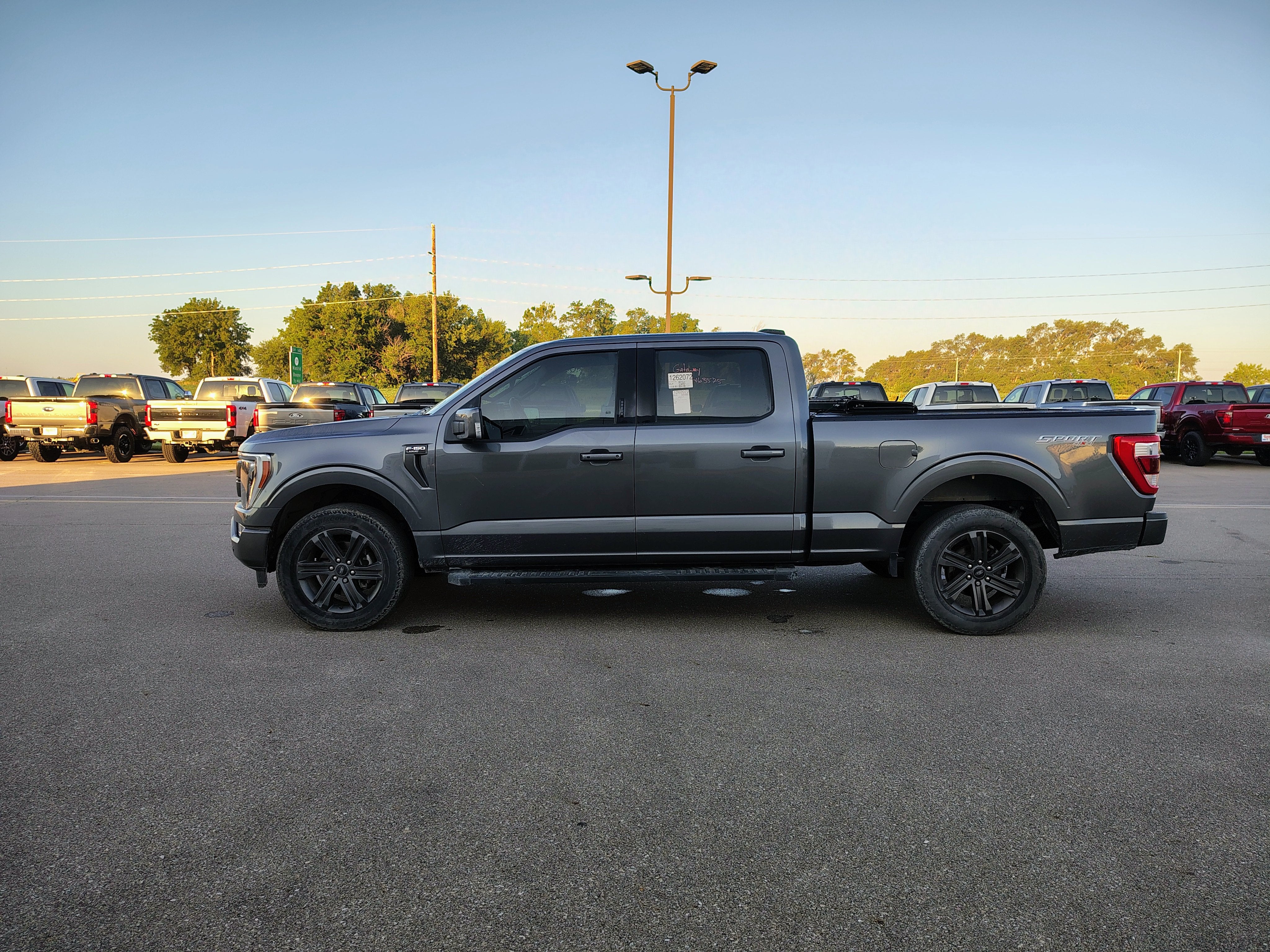 2023 Ford F-150 LARIAT