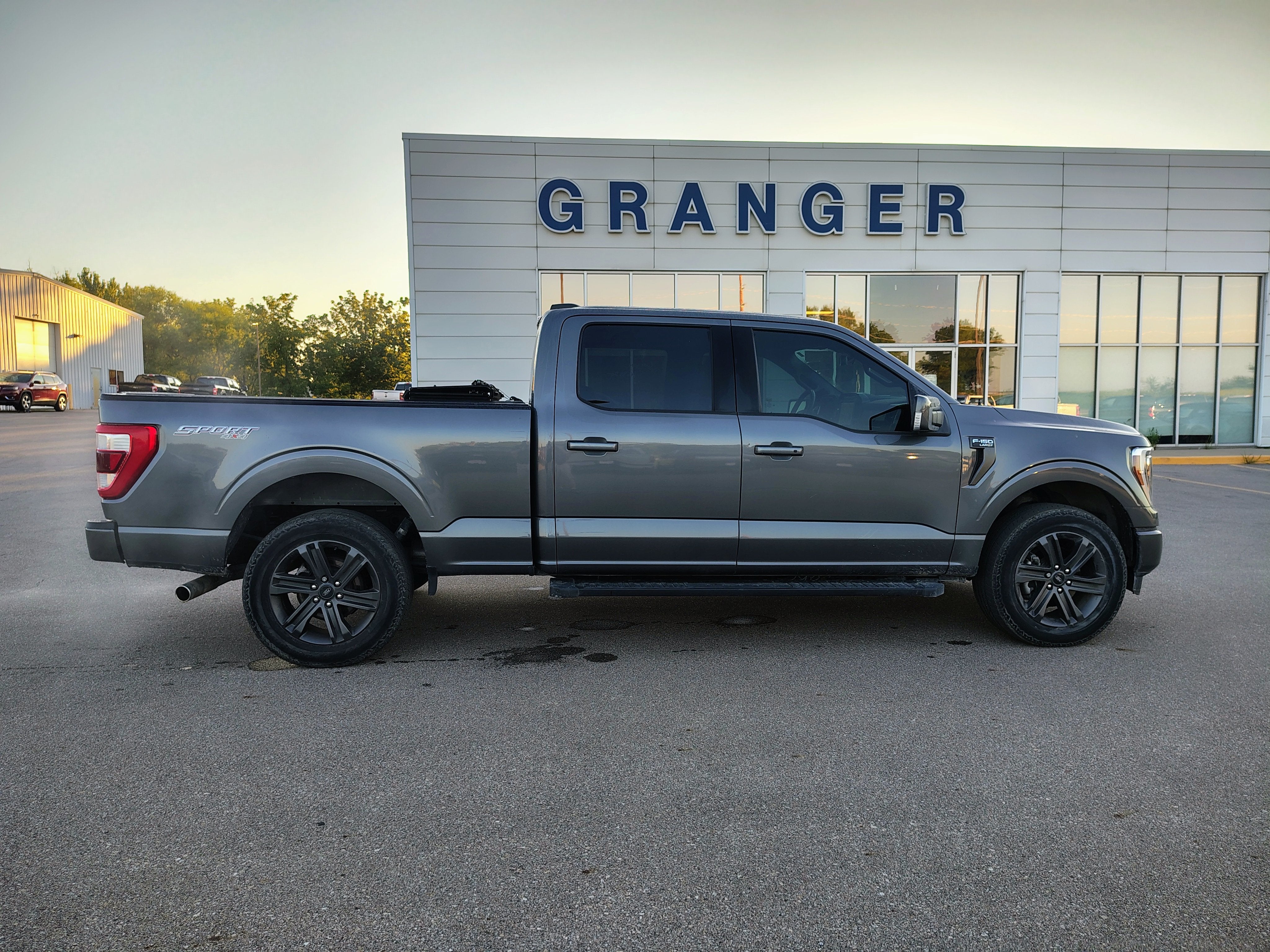 2023 Ford F-150 LARIAT