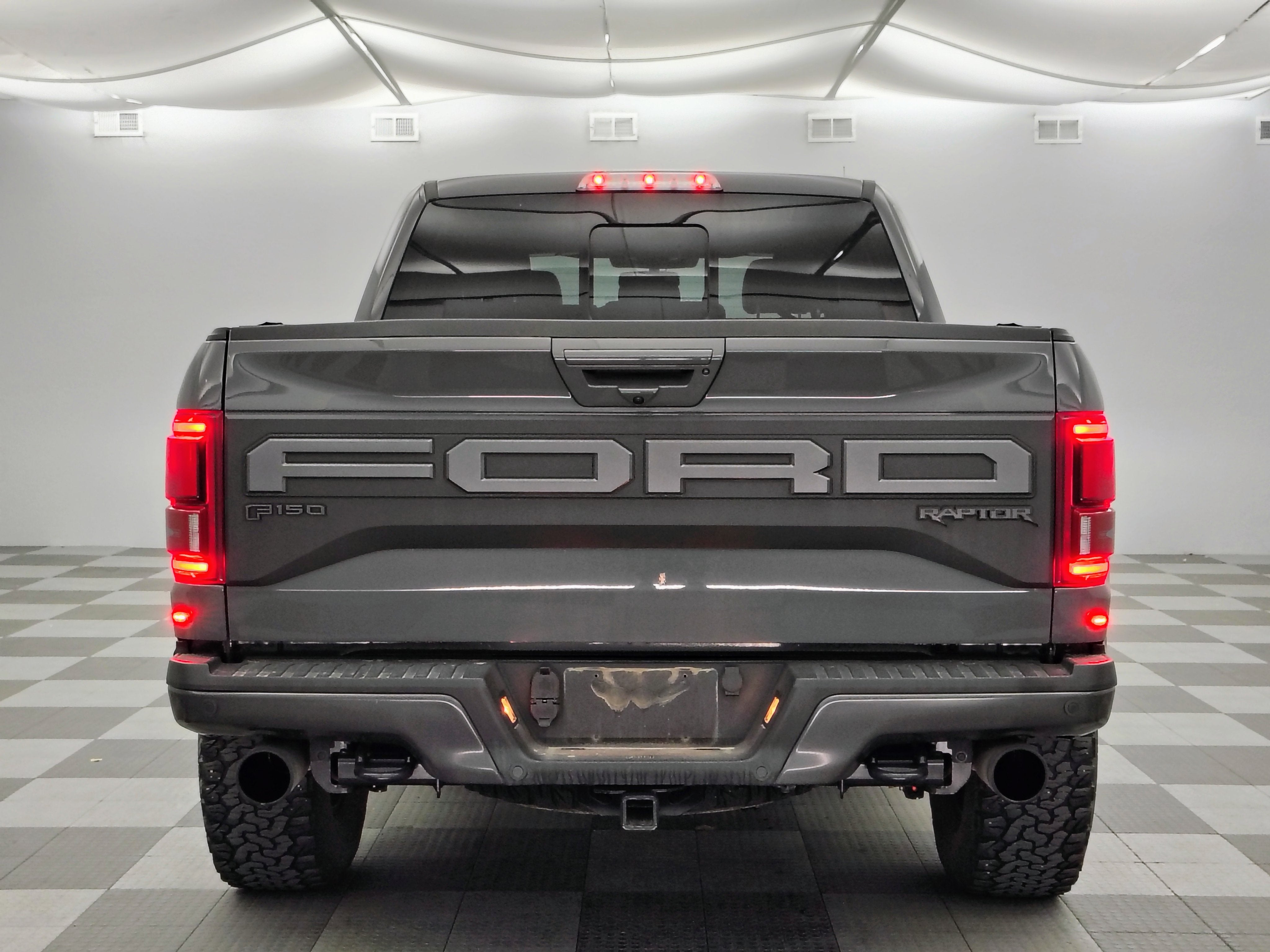 2020 Ford F-150 Raptor