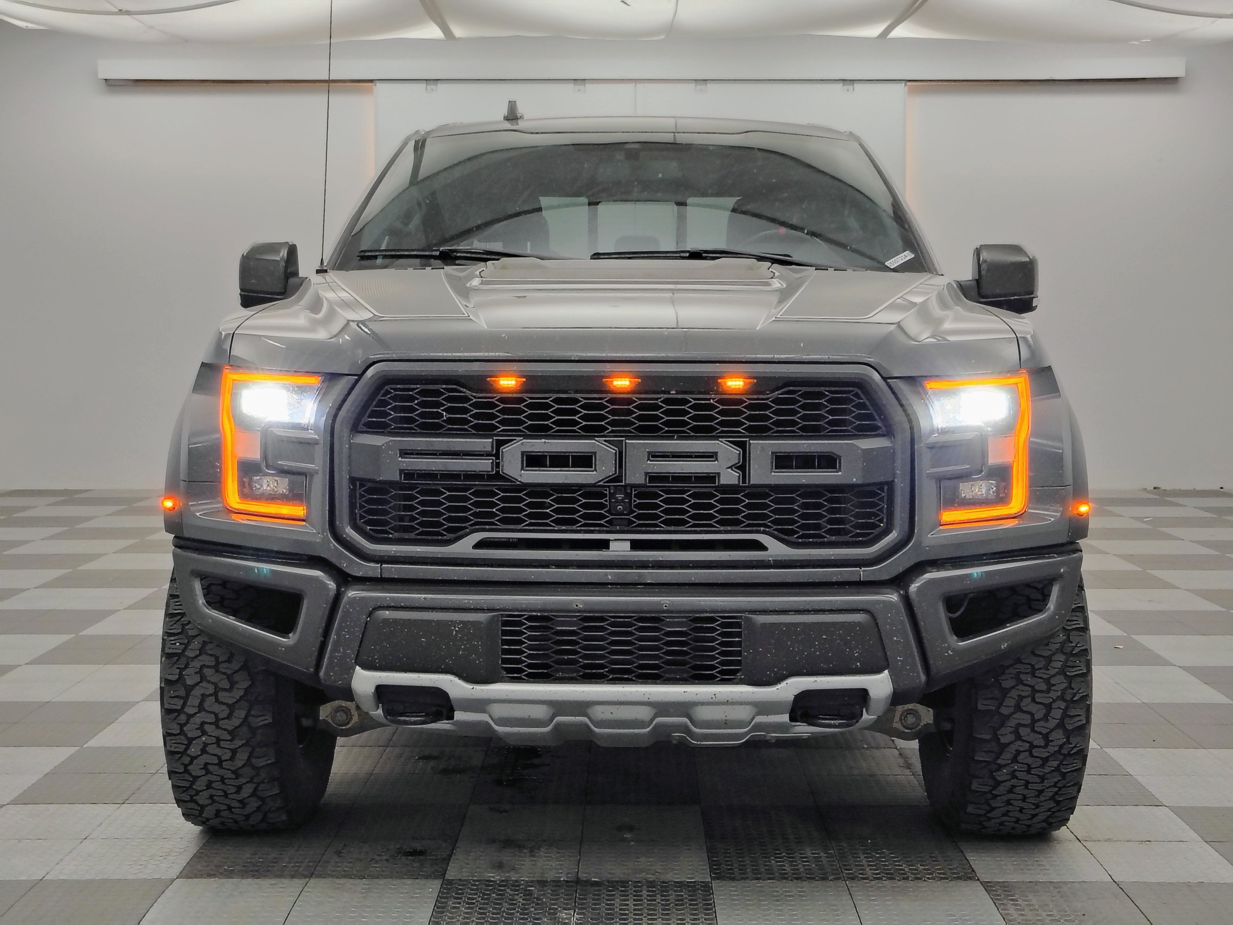 2020 Ford F-150 Raptor