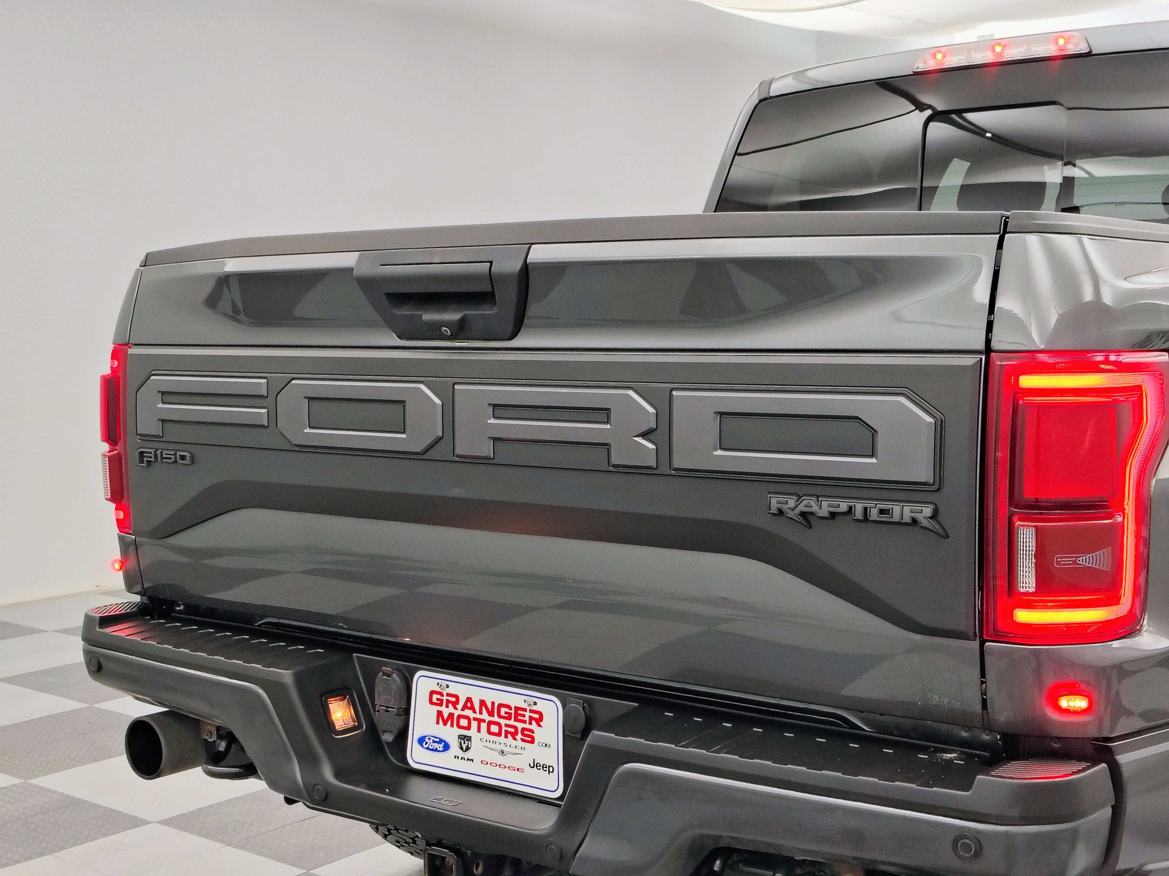 2020 Ford F-150 Raptor