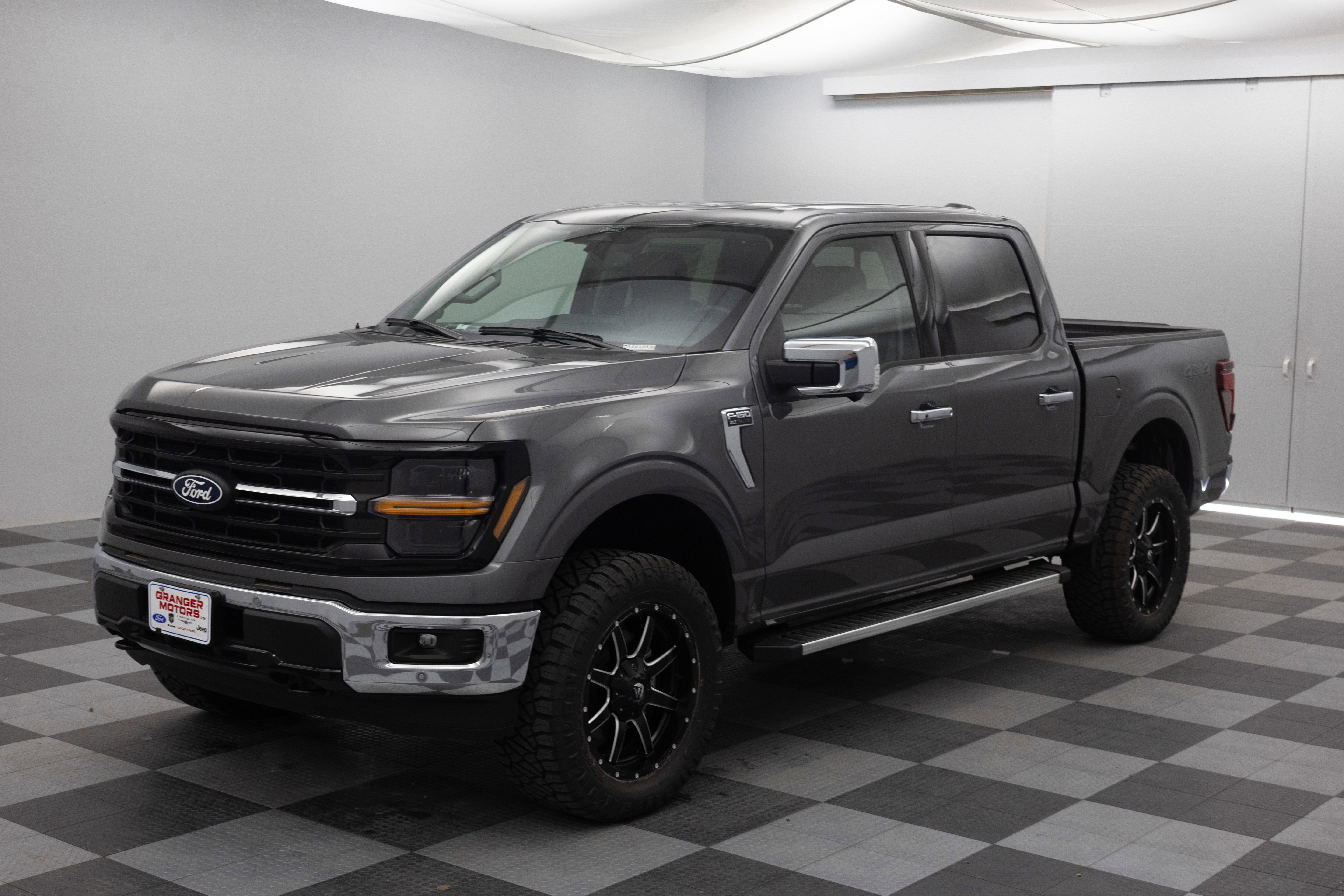 2025 Ford F-150 XLT