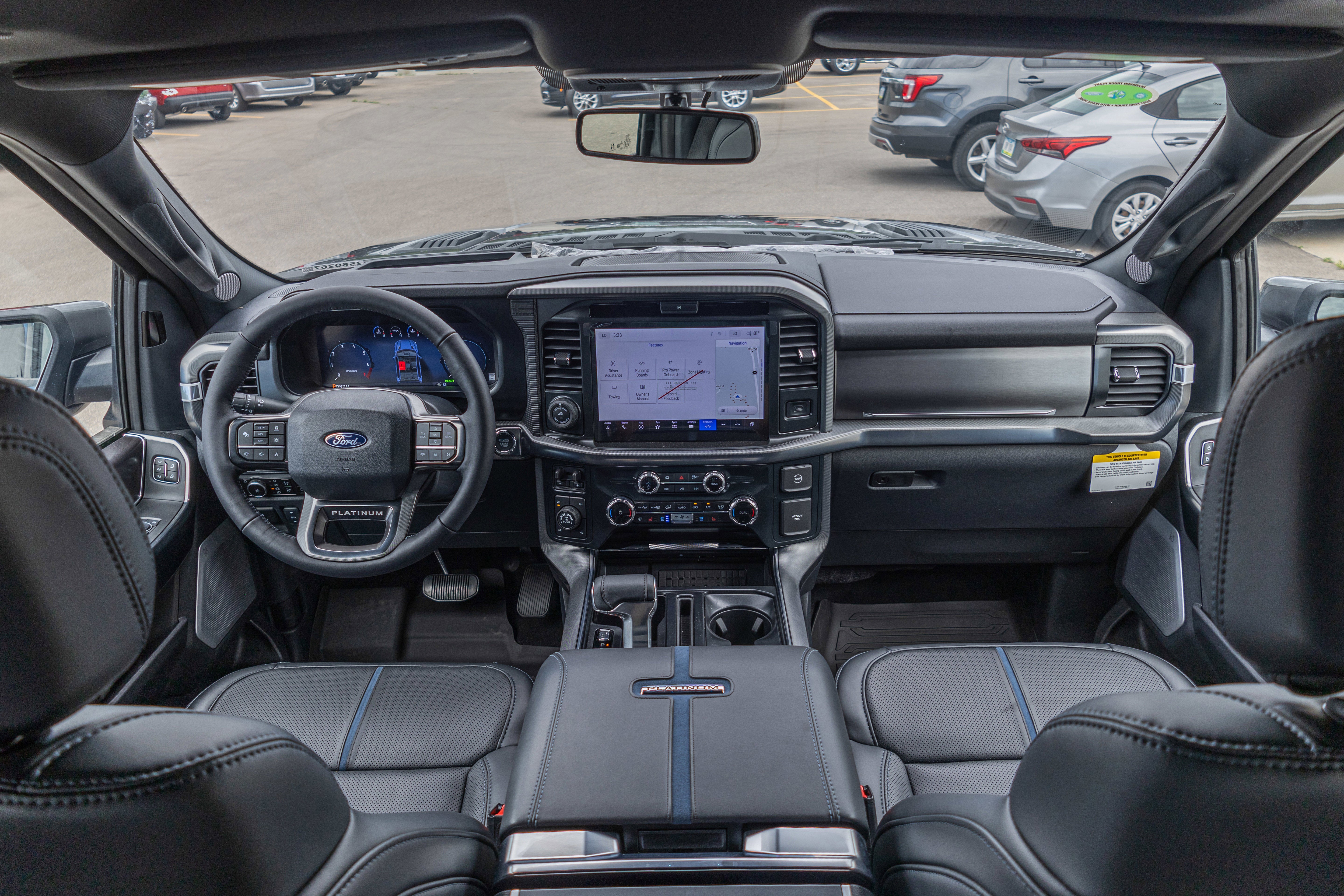 2025 Ford F-150 Platinum