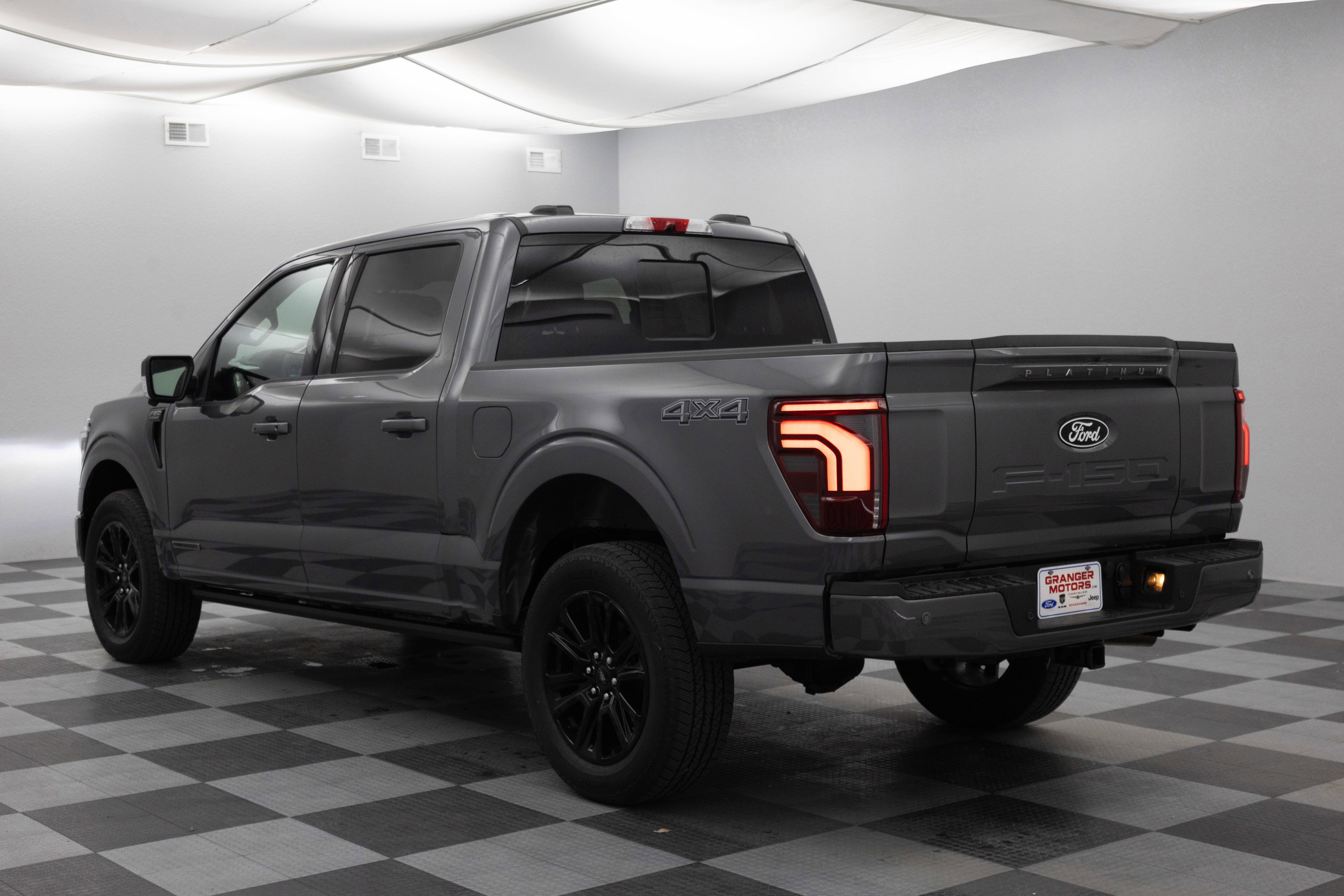 2025 Ford F-150 Platinum