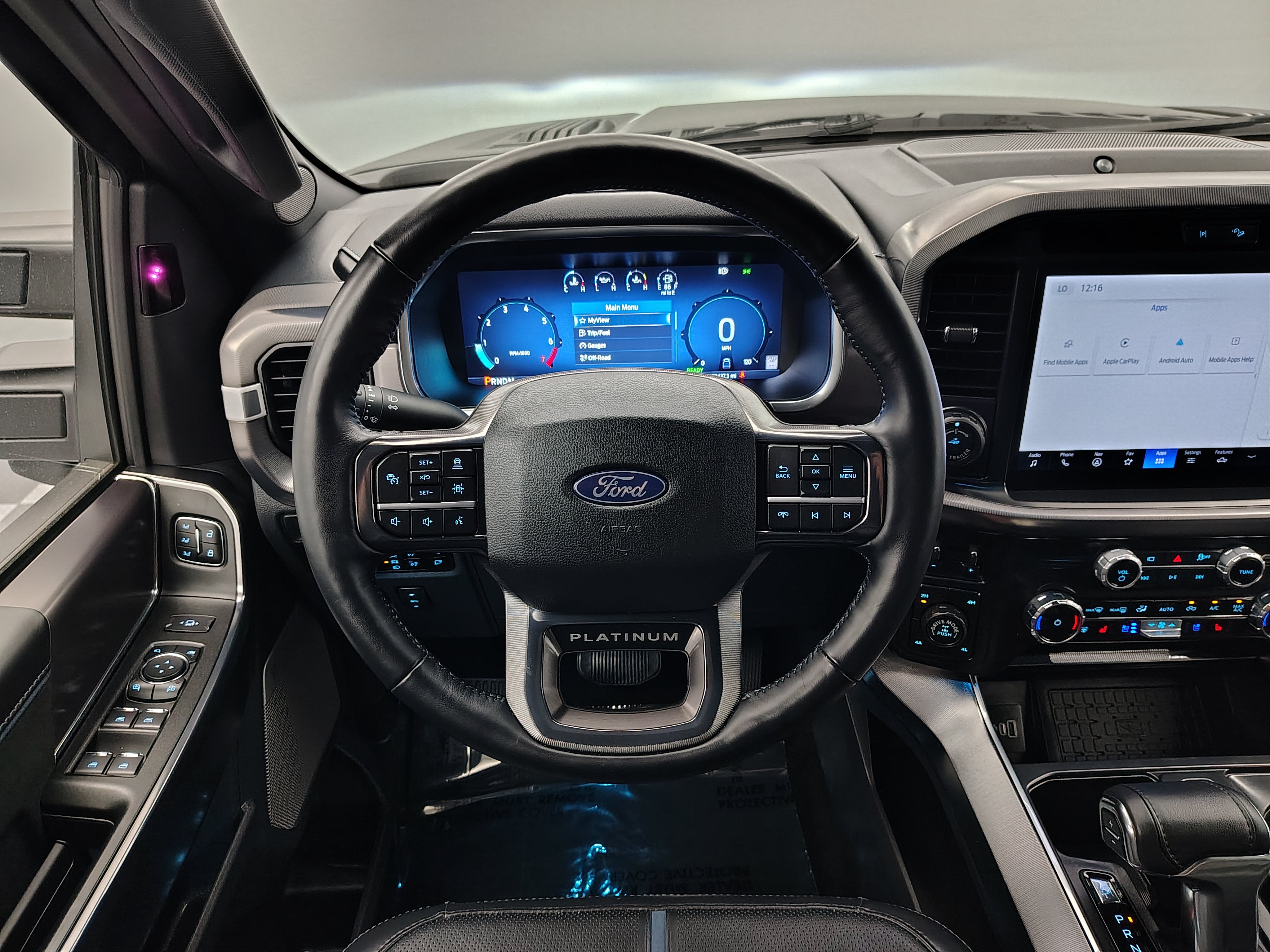 2025 Ford F-150 Platinum