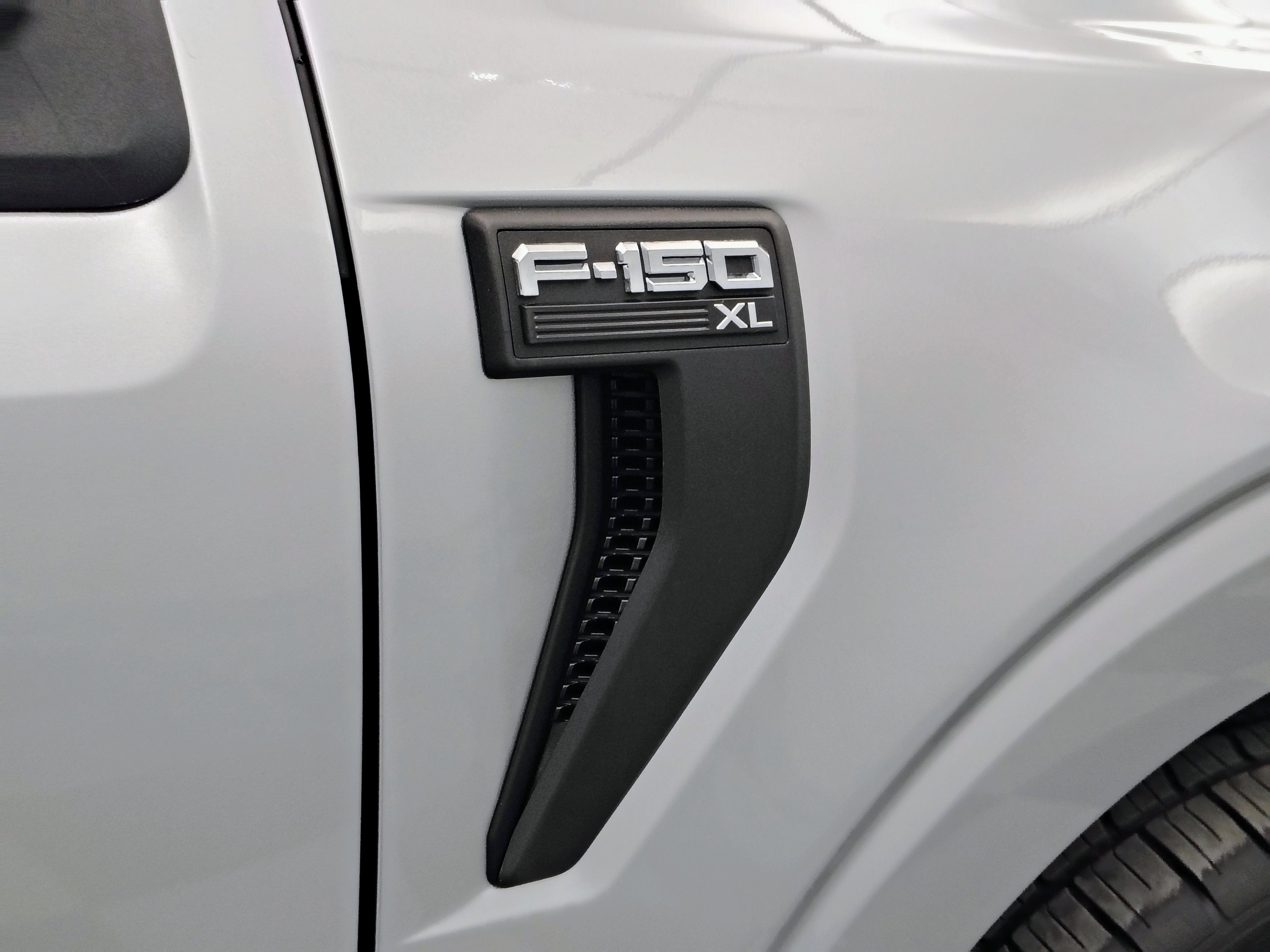 2024 Ford F-150 XL