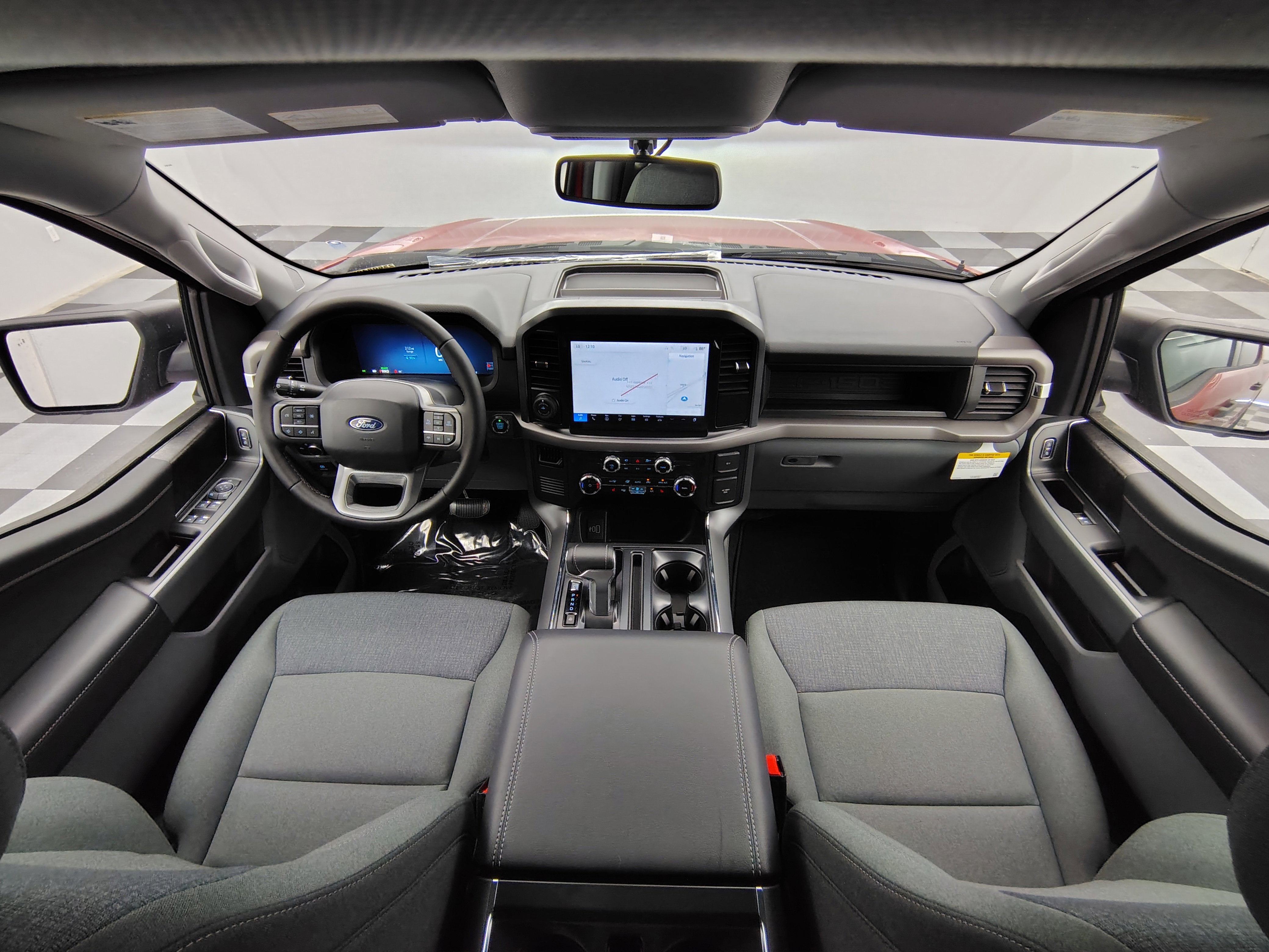 2025 Ford F-150 Lightning XLT