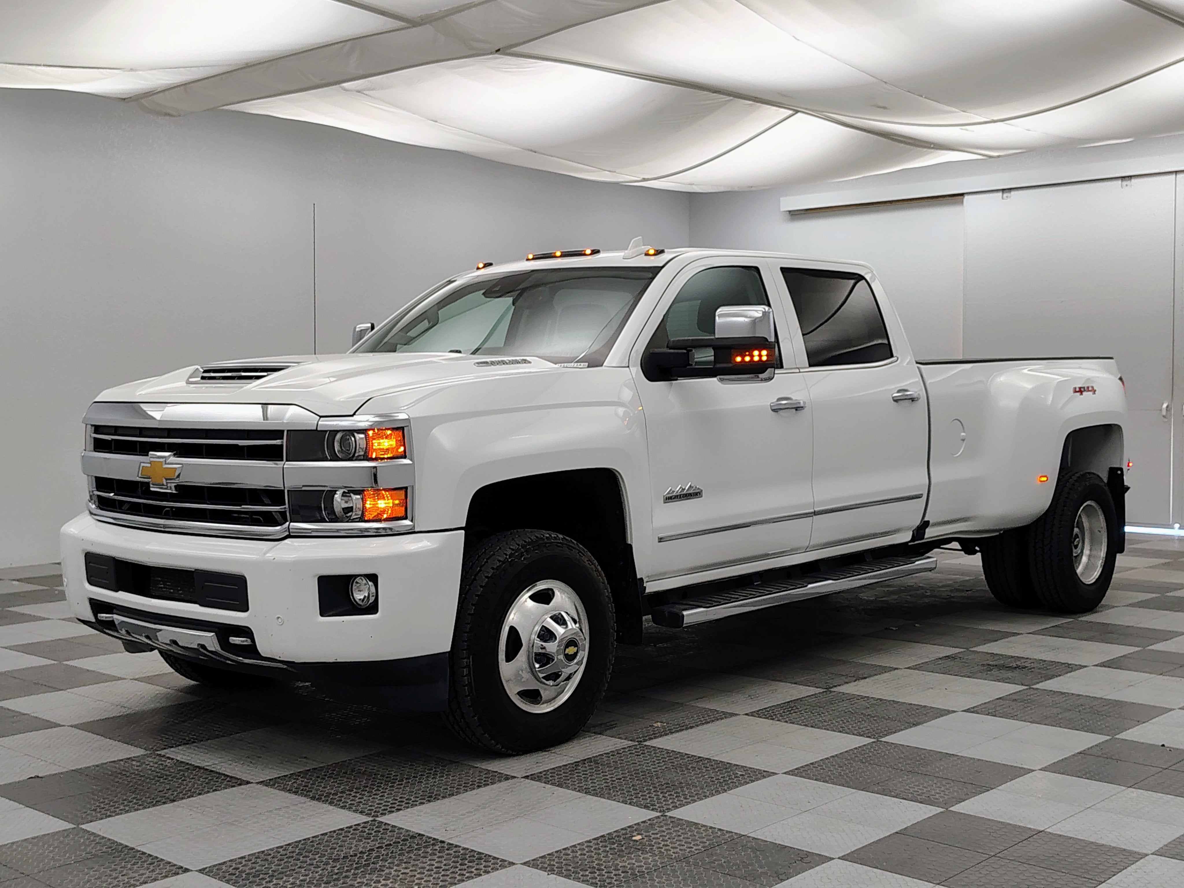 2019 Chevrolet Silverado 3500HD High Country