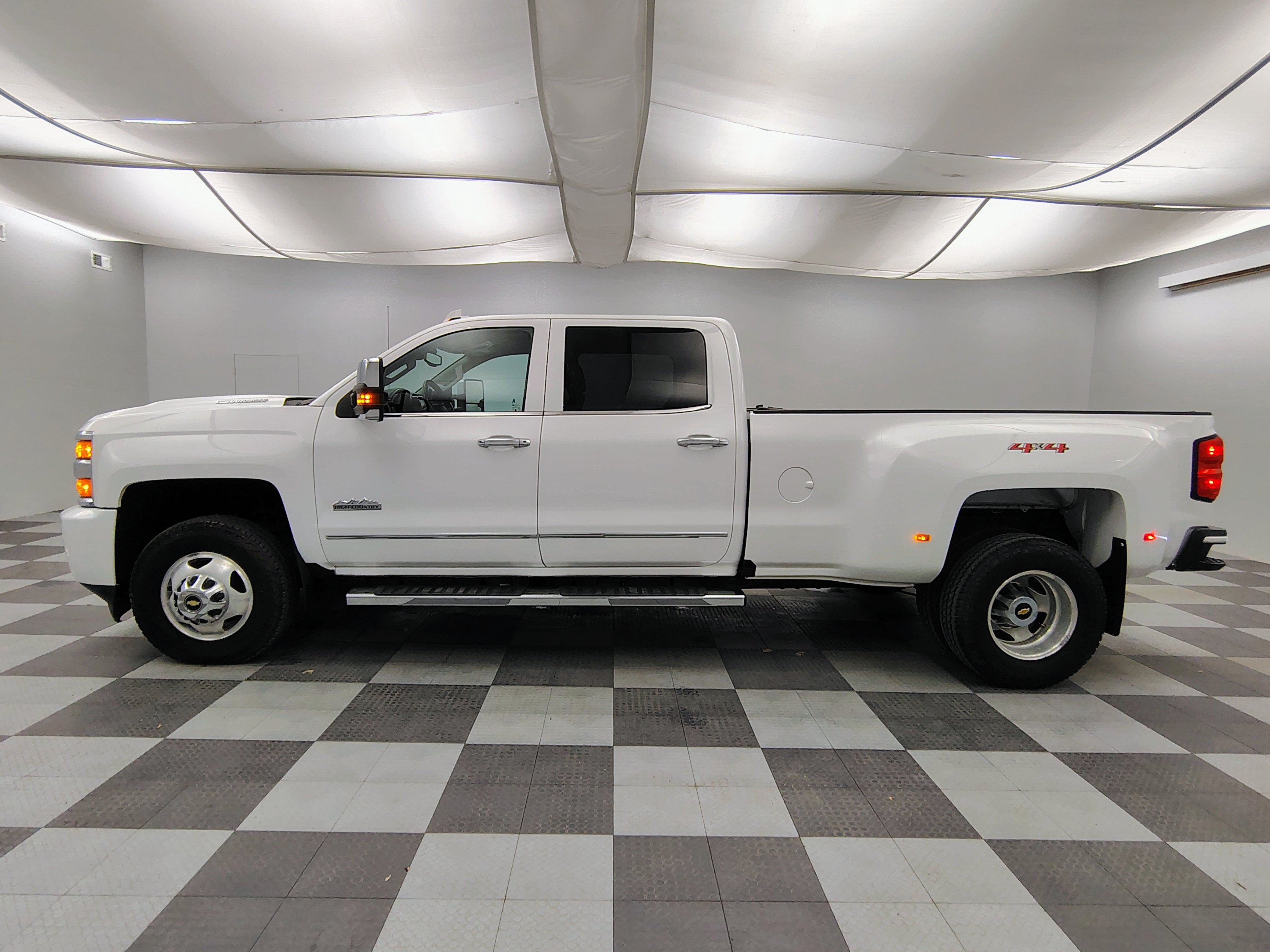 2019 Chevrolet Silverado 3500HD High Country