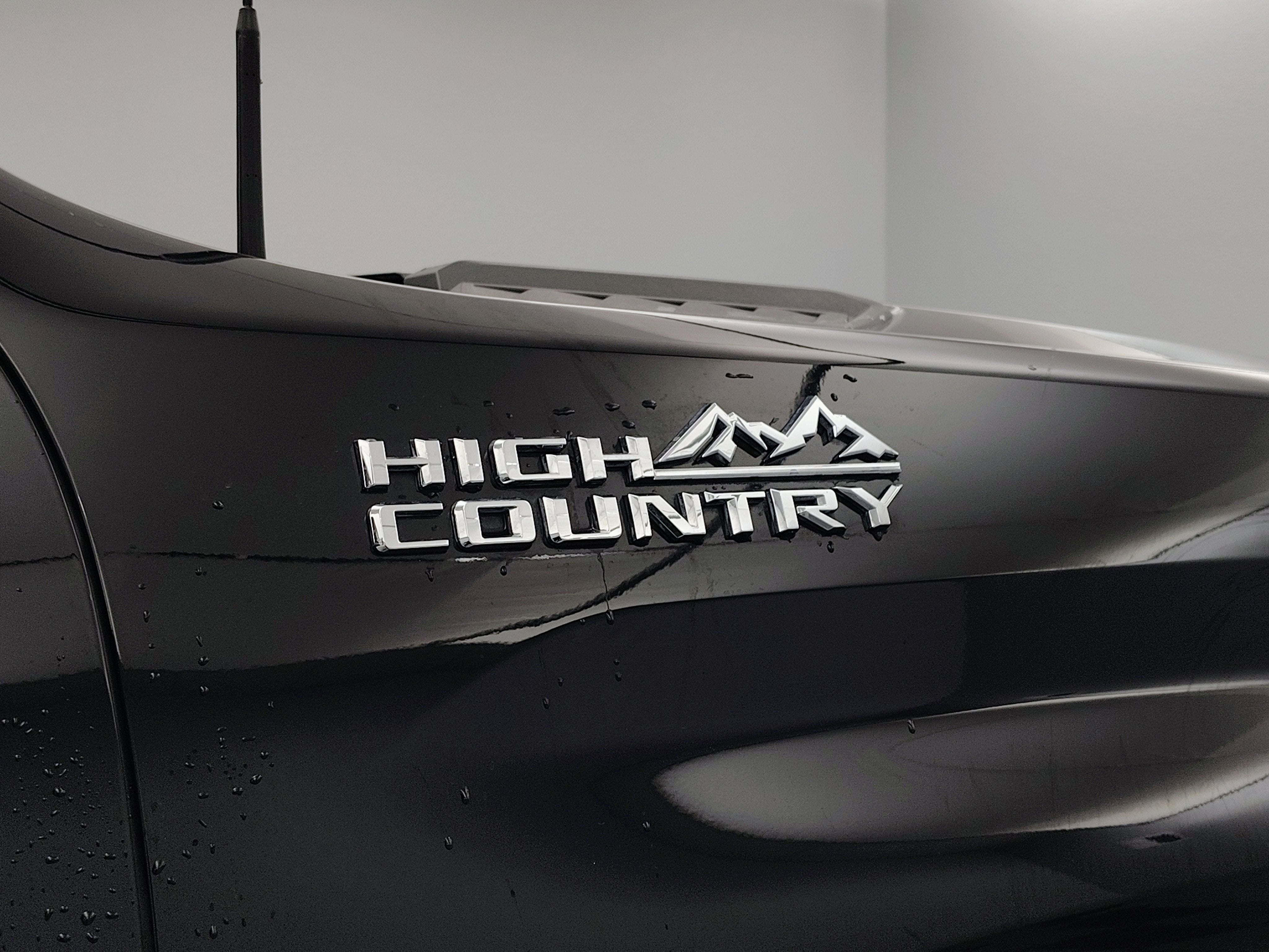 2022 Chevrolet Silverado 3500HD High Country