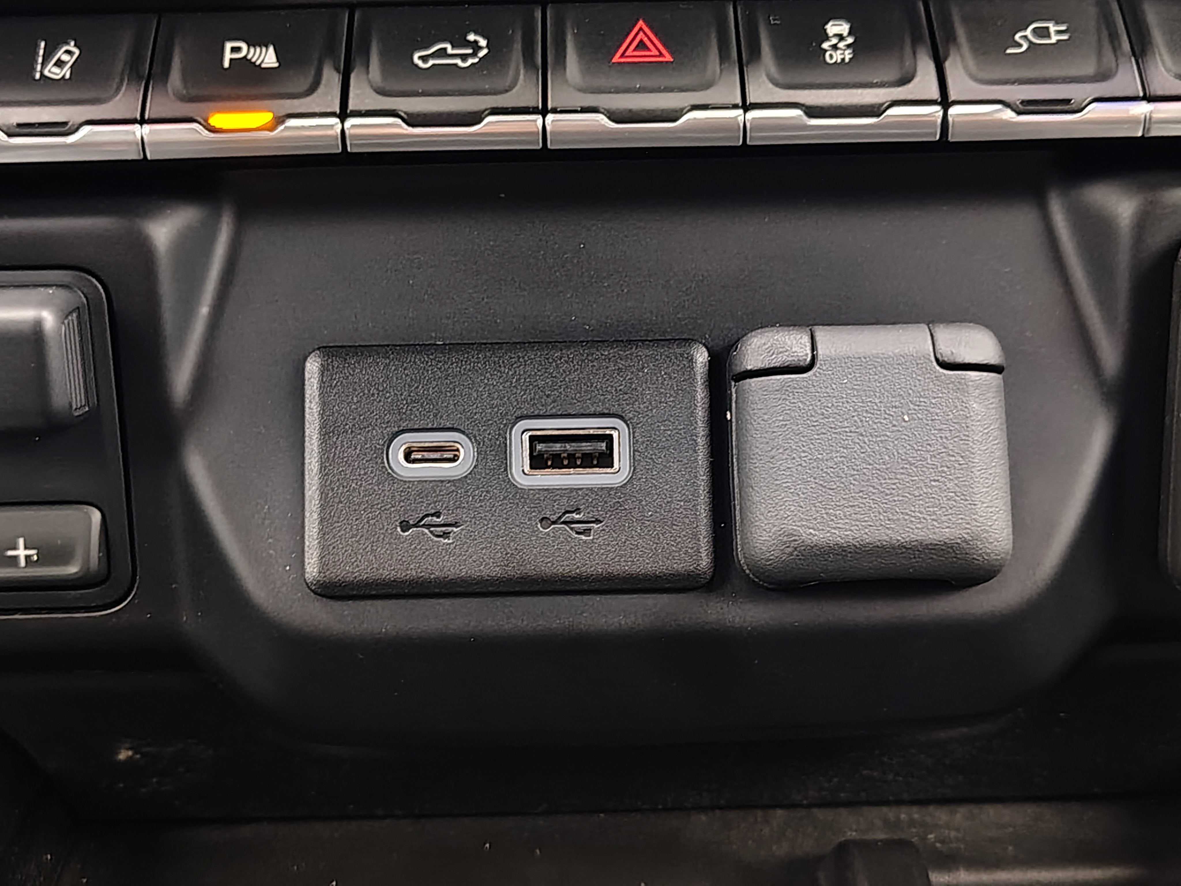 2022 Chevrolet Silverado 3500HD High Country