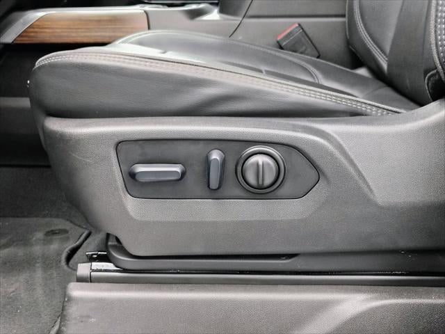 2022 Chevrolet Silverado 3500HD 4WD Crew Cab Standard Bed High Country