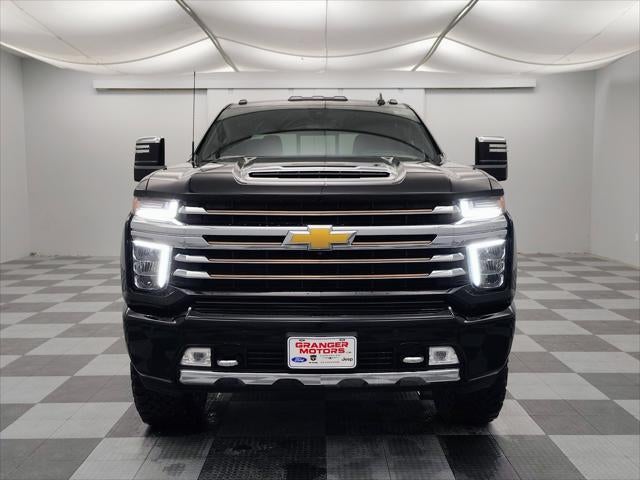 2022 Chevrolet Silverado 3500HD 4WD Crew Cab Standard Bed High Country