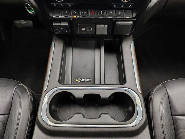 2022 Chevrolet Silverado 3500HD 4WD Crew Cab Standard Bed High Country
