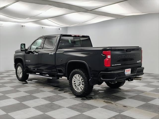 2022 Chevrolet Silverado 3500HD 4WD Crew Cab Standard Bed High Country