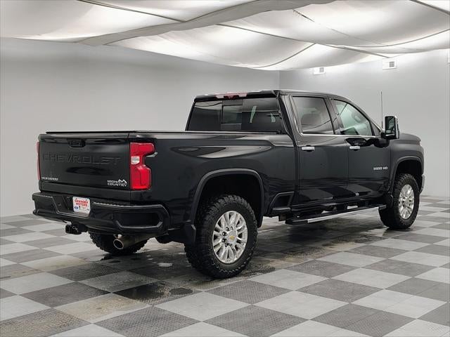 2022 Chevrolet Silverado 3500HD 4WD Crew Cab Standard Bed High Country