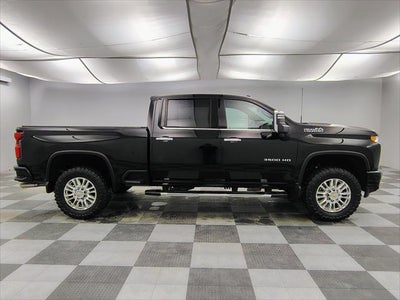 2022 Chevrolet Silverado 3500HD 4WD Crew Cab Standard Bed High Country