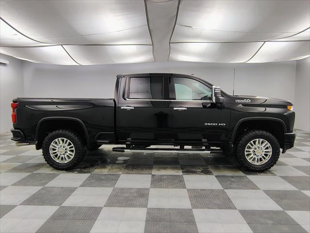 2022 Chevrolet Silverado 3500HD 4WD Crew Cab Standard Bed High Country