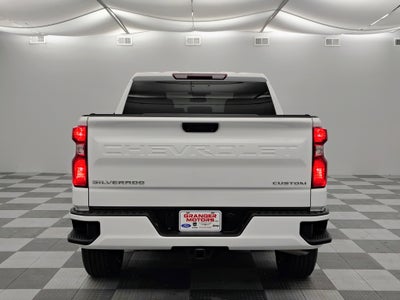 2023 Chevrolet Silverado 1500 Custom