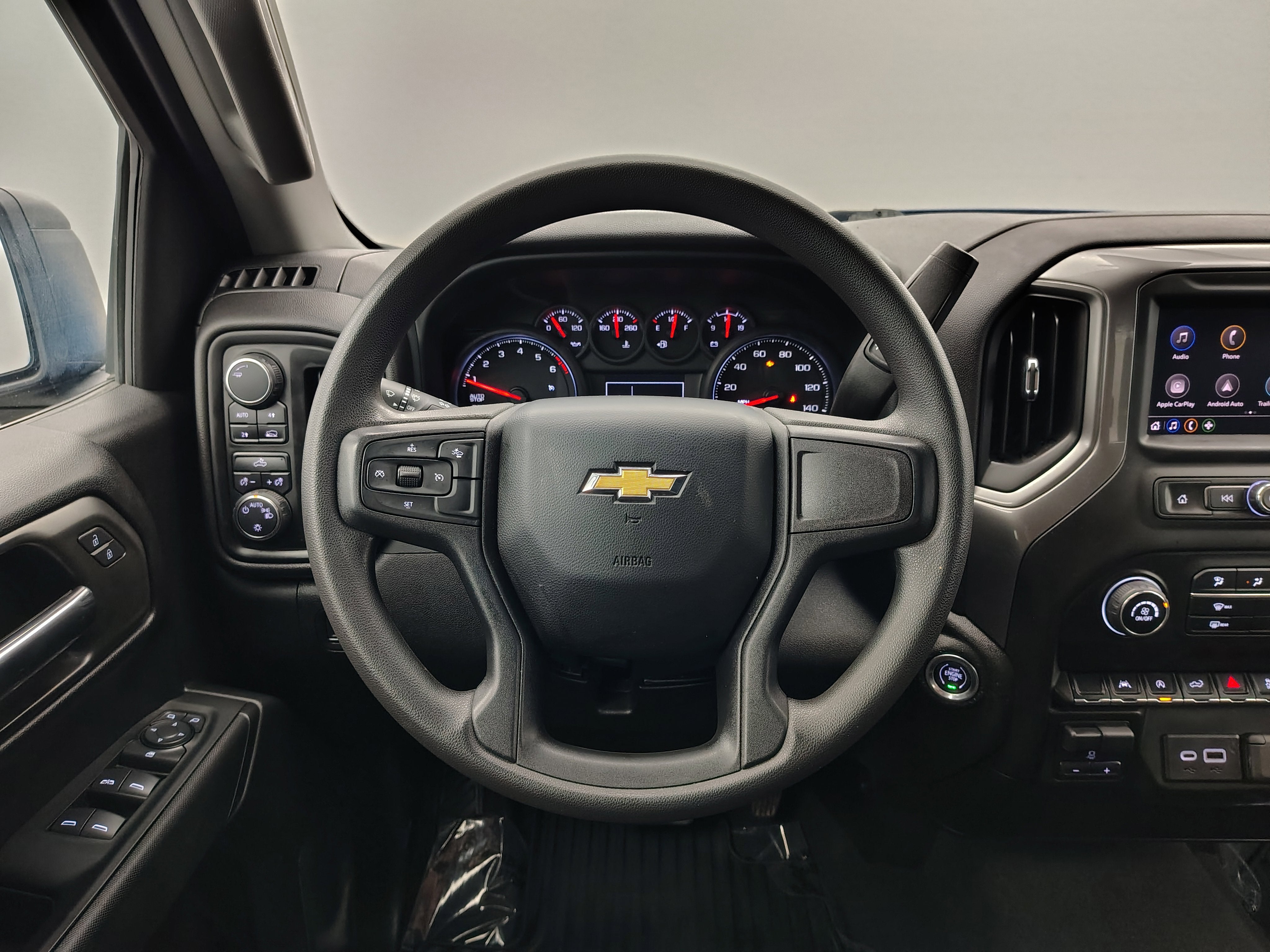 2024 Chevrolet Silverado 1500 4WD Crew Cab Short Bed Custom