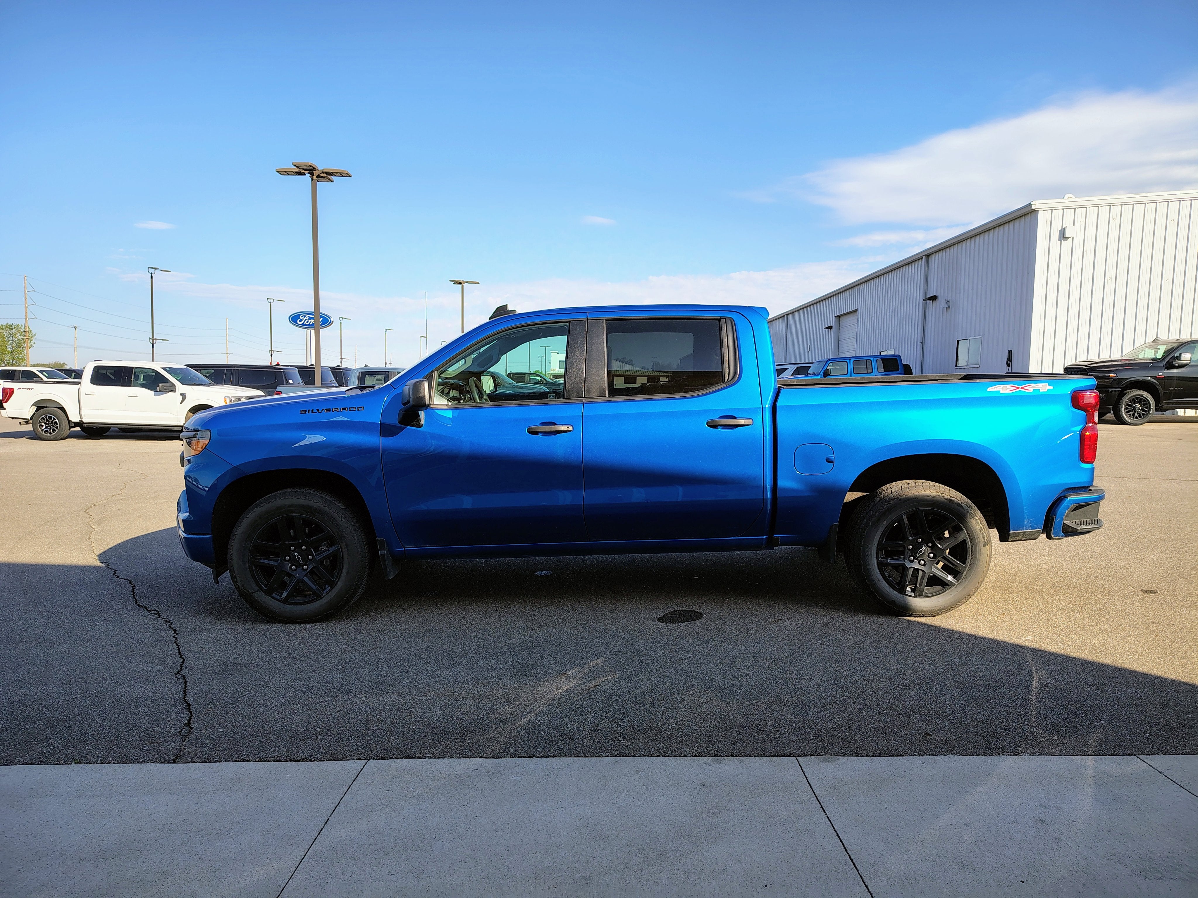 2024 Chevrolet Silverado 1500 Custom