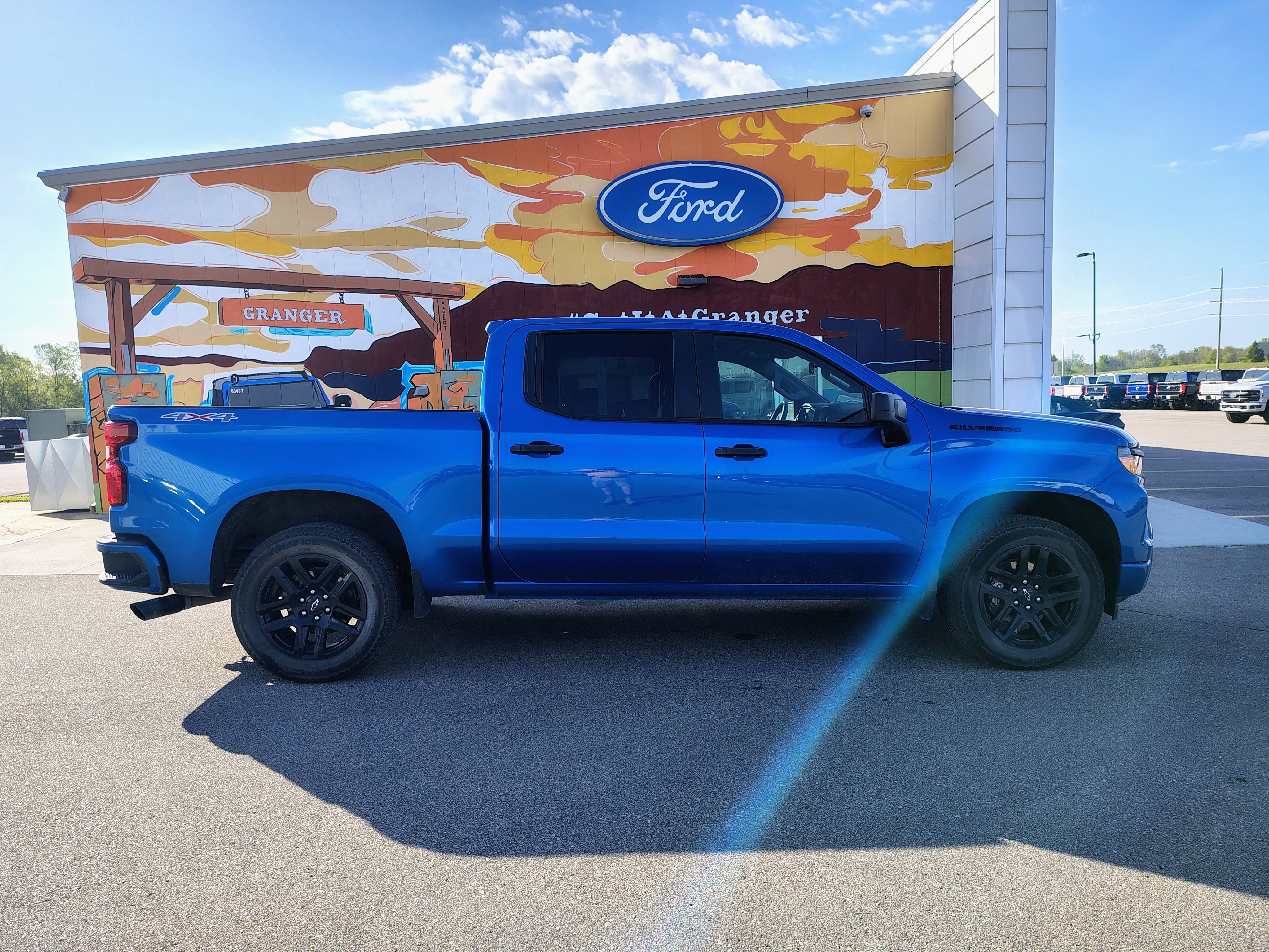 2024 Chevrolet Silverado 1500 Custom