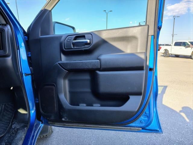 2024 Chevrolet Silverado 1500 4WD Crew Cab Short Bed Custom