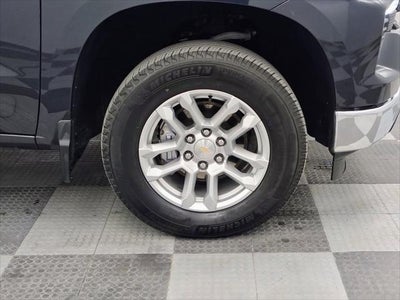 2023 Chevrolet Silverado 1500 4WD Crew Cab Short Bed LT with 2FL