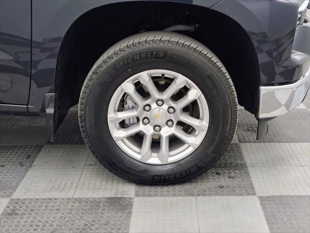 2023 Chevrolet Silverado 1500 4WD Crew Cab Short Bed LT with 2FL