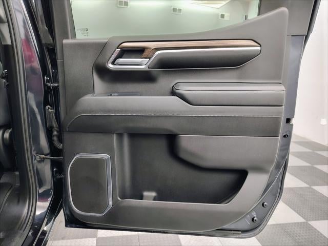 2023 Chevrolet Silverado 1500 4WD Crew Cab Short Bed LT with 2FL