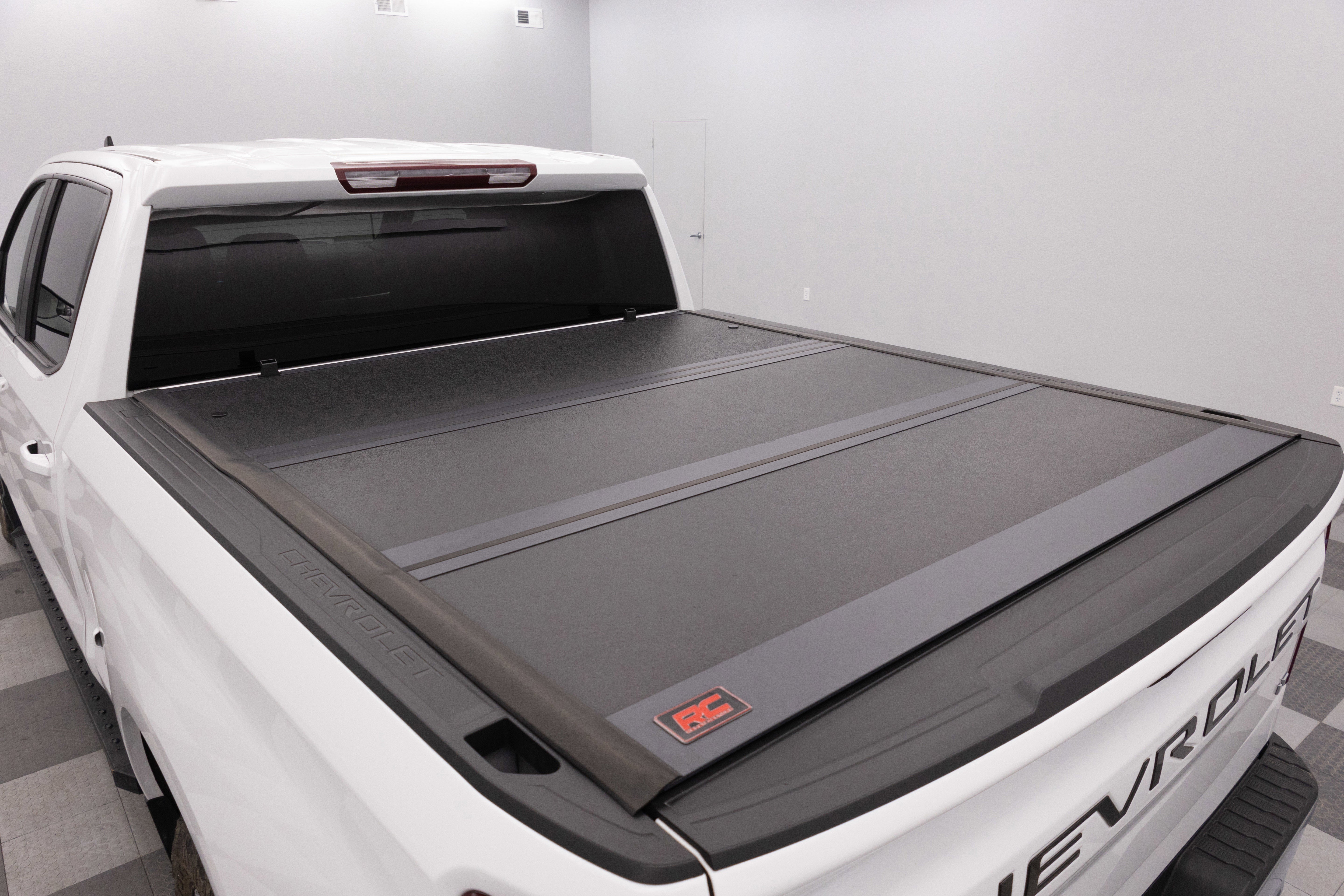 2023 Chevrolet Silverado 1500 4WD Crew Cab Standard Bed LT