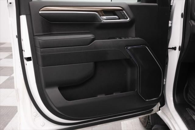 2023 Chevrolet Silverado 1500 4WD Crew Cab Standard Bed LT