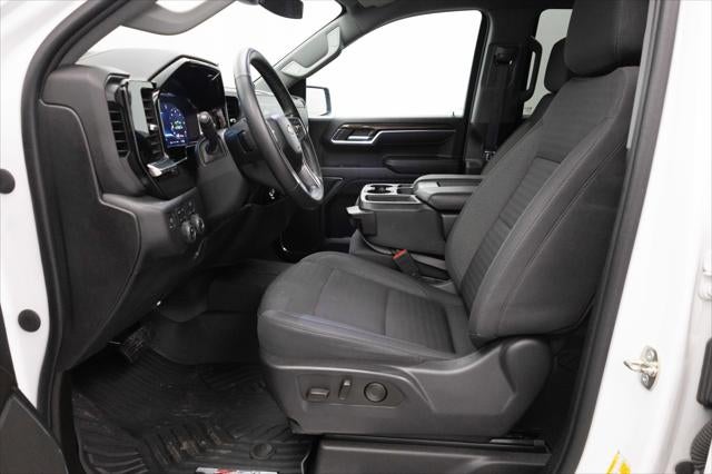 2023 Chevrolet Silverado 1500 4WD Crew Cab Standard Bed LT