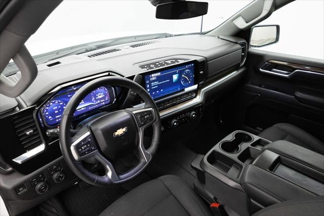 2023 Chevrolet Silverado 1500 4WD Crew Cab Standard Bed LT