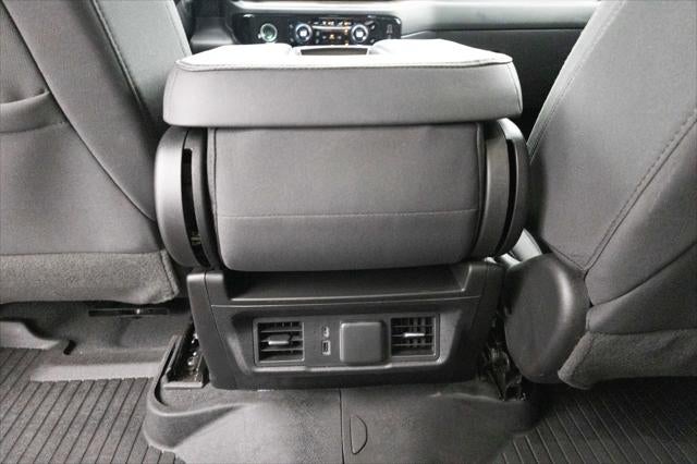 2023 Chevrolet Silverado 1500 4WD Crew Cab Standard Bed LT