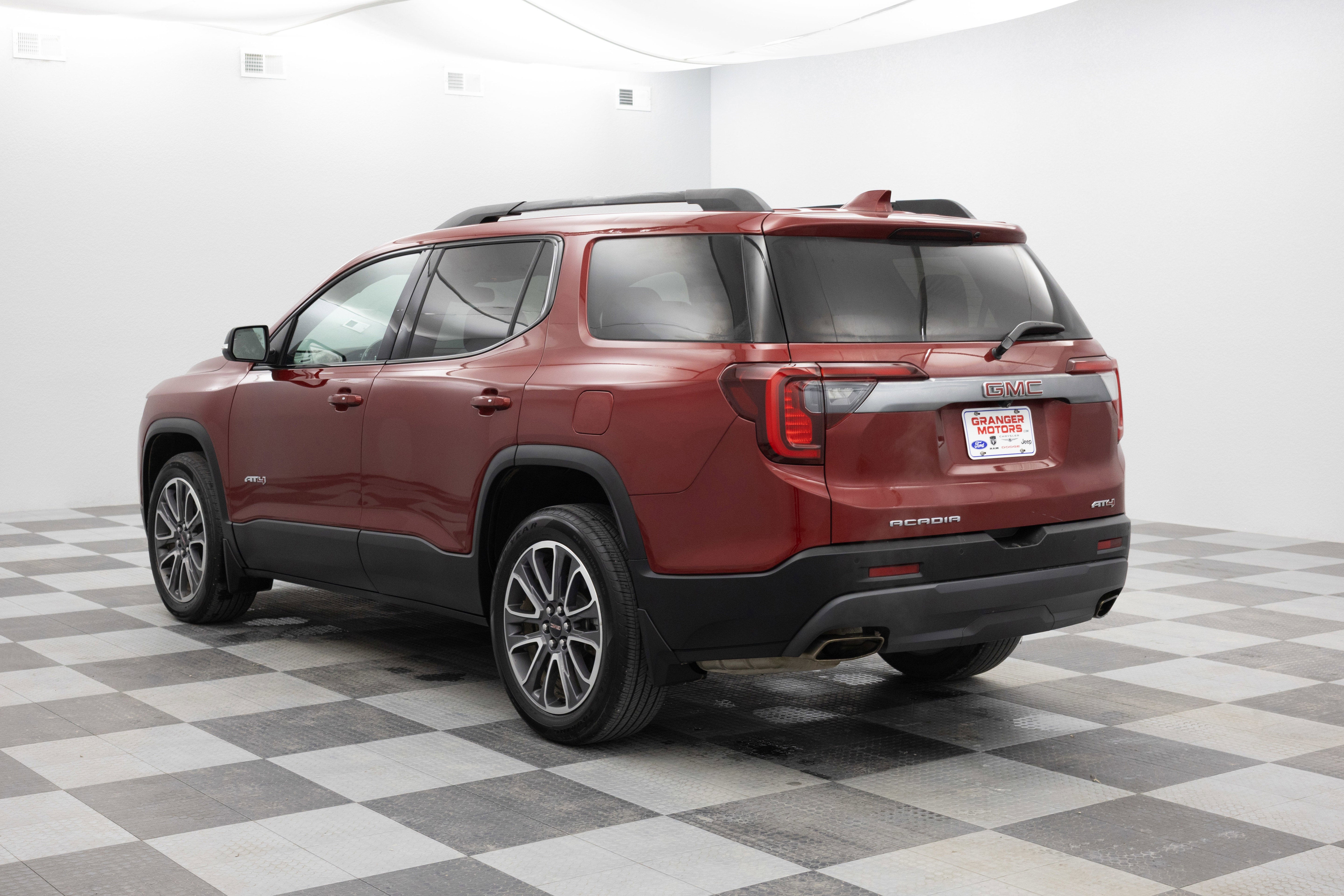 2020 GMC Acadia AT4
