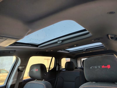 2020 GMC Acadia AT4